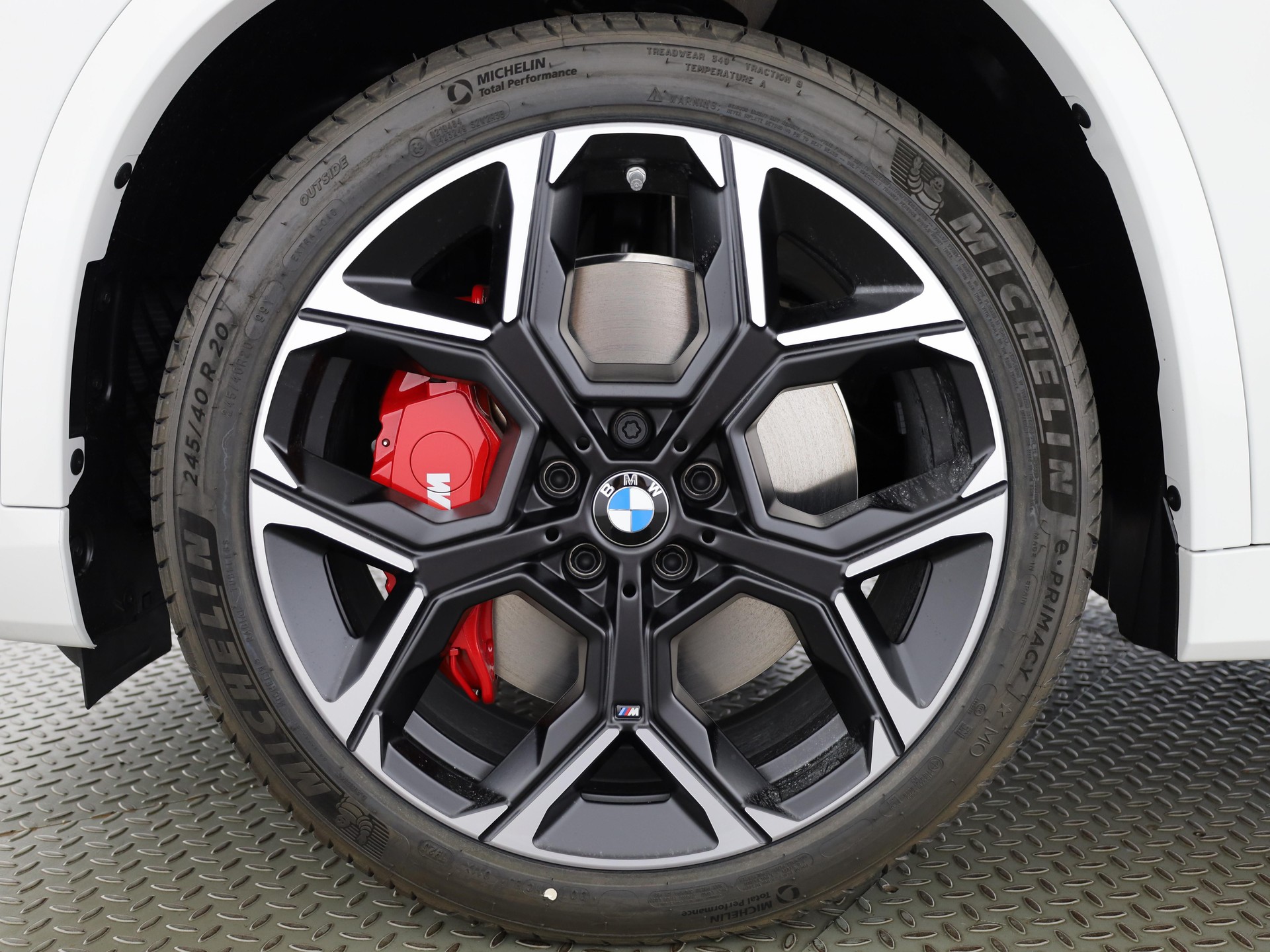 BMW X1 M35i-image-6