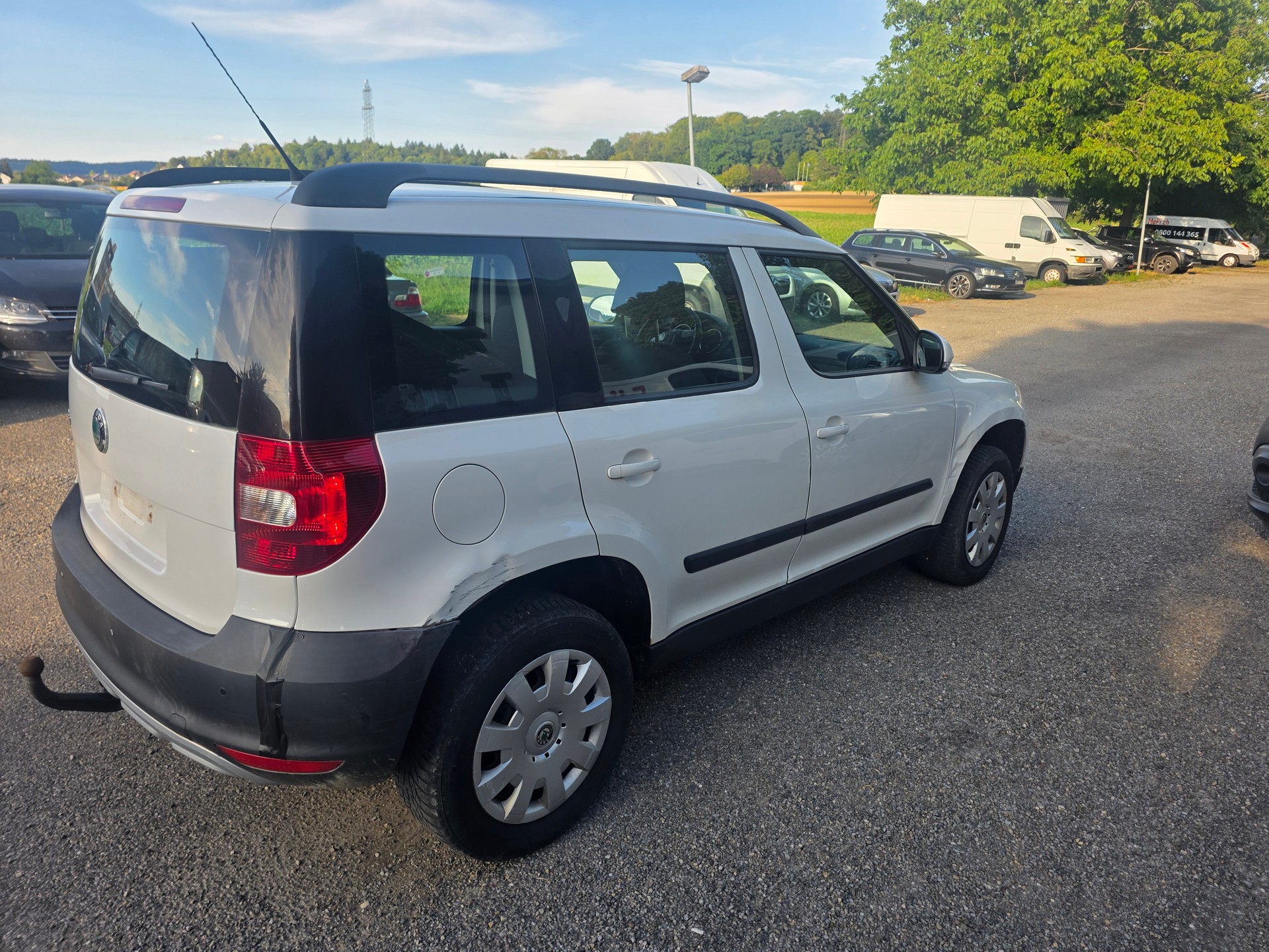 SKODA Yeti 2.0 TDI Experience 4x4 DSG-image-4