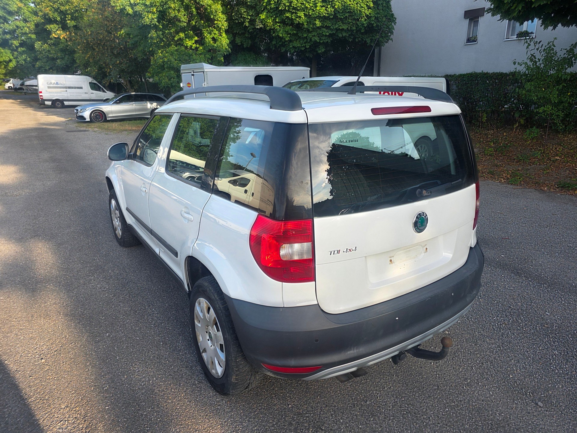 SKODA Yeti 2.0 TDI Experience 4x4 DSG-image-10