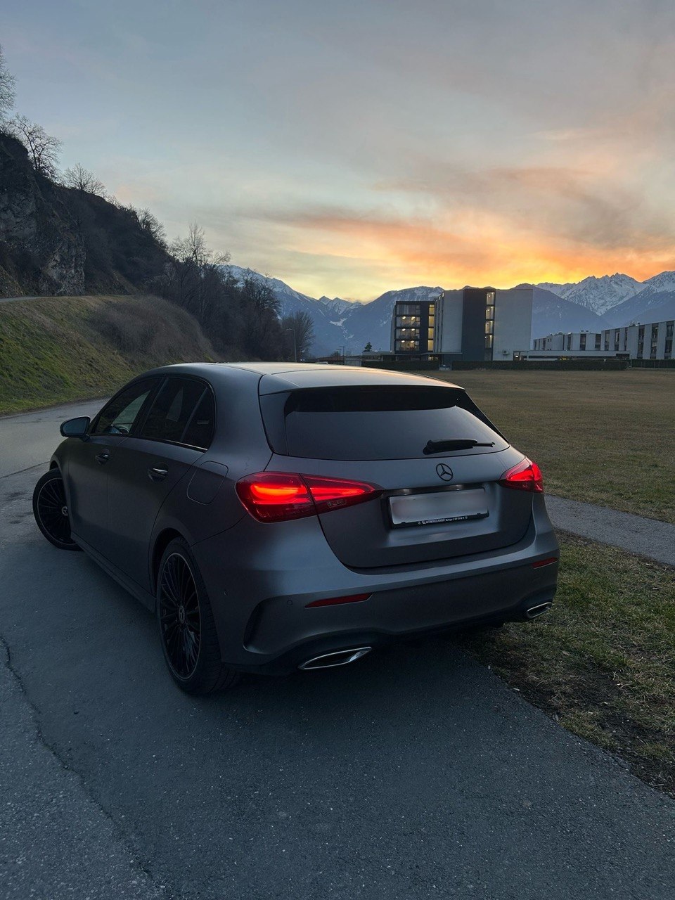 MERCEDES-BENZ A 250 AMG Line 4m-image-3