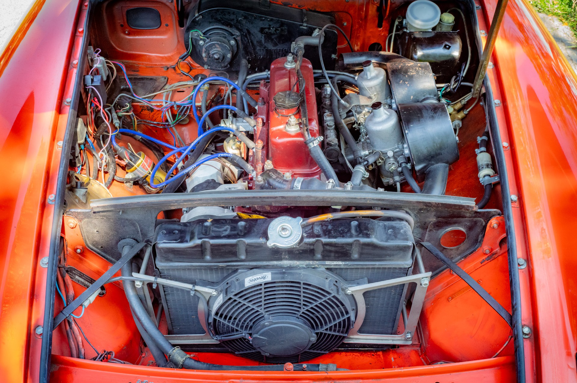 MG MG MGB GT 1973-image-19
