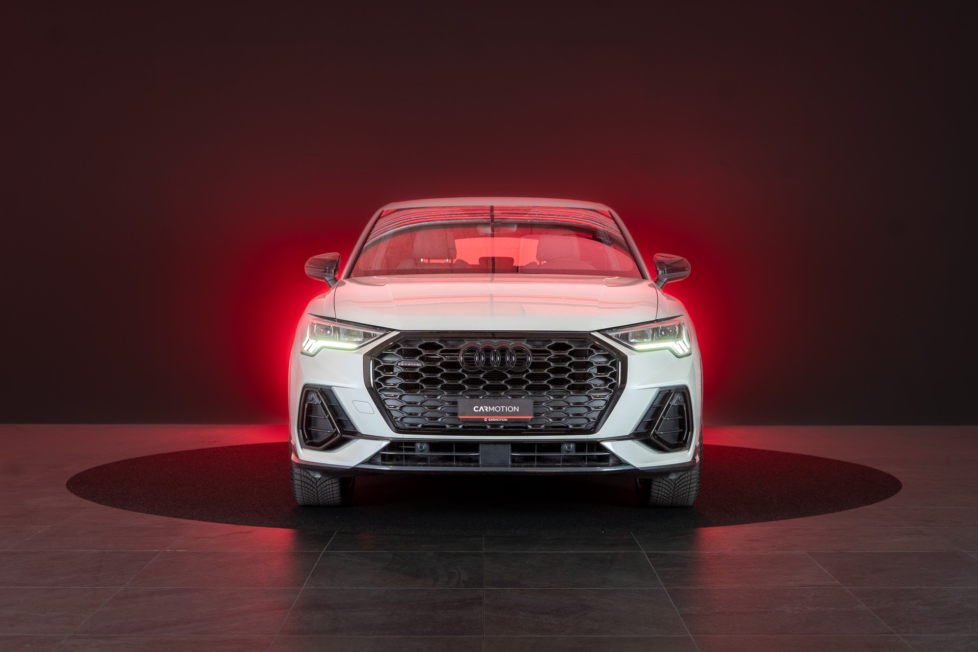 AUDI Q3 Sportback 2.0 45 TFSI S line quattro S-Tronic / CH-Fahrzeug / Rückfahrkamera / Ambientebeleuchtun-image-1