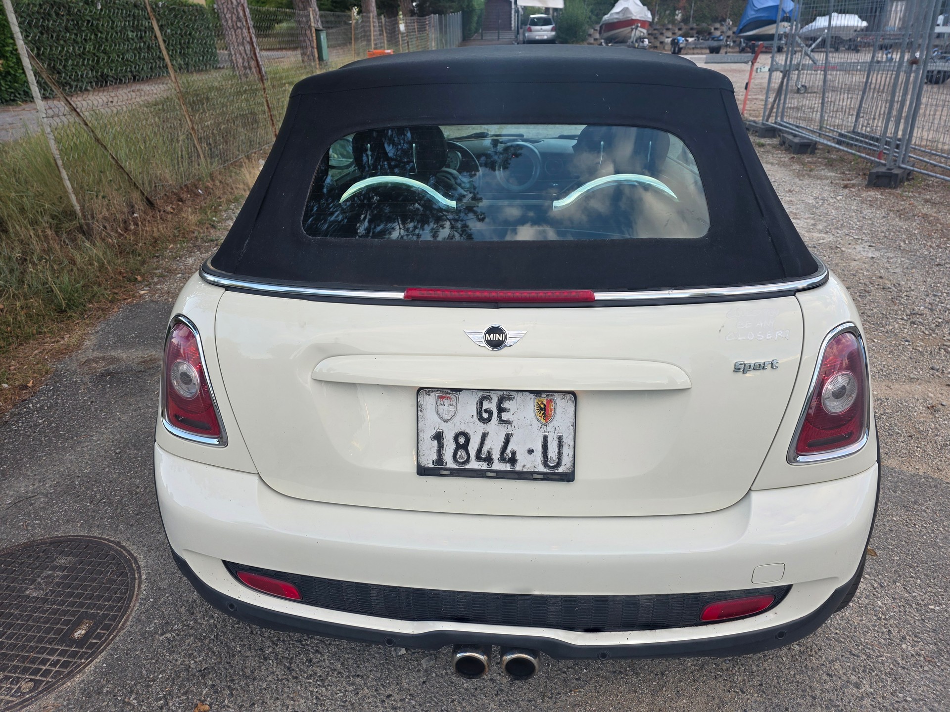 MINI Cooper S Cabriolet-image-4