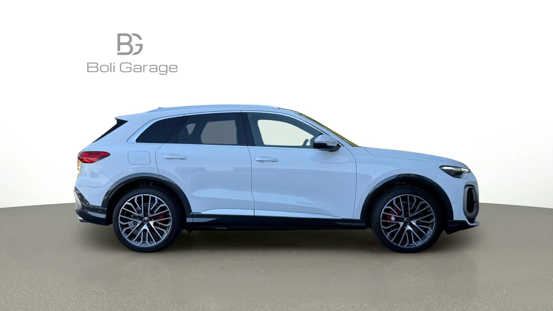 AUDI SQ5 TFSI quattro S-tronic-image-5