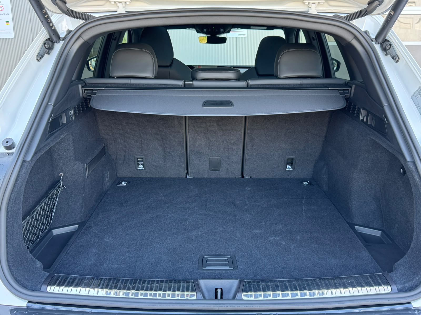 AUDI SQ5 TFSI quattro S-tronic-image-18