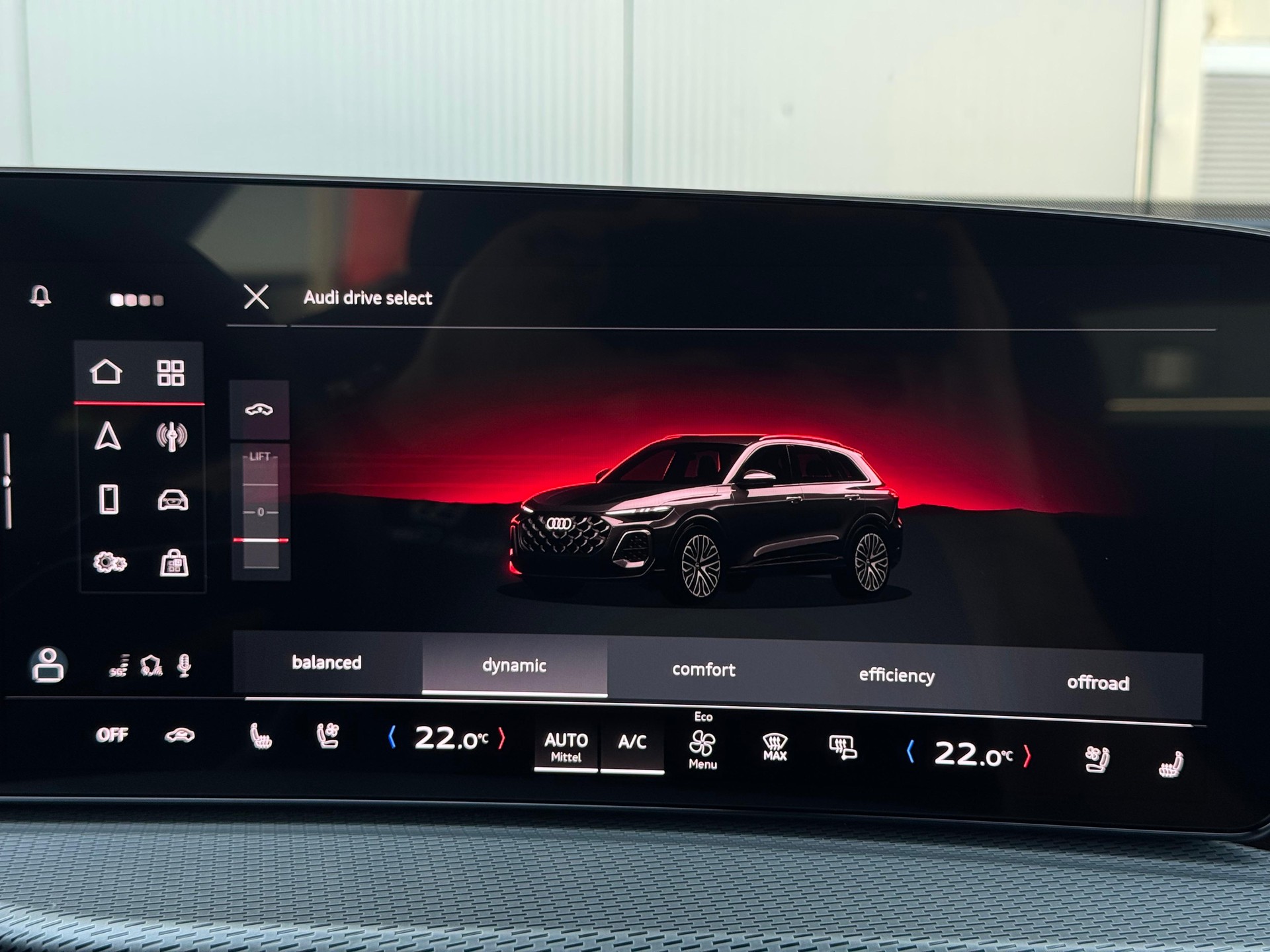 AUDI SQ5 TFSI quattro S-tronic-image-22