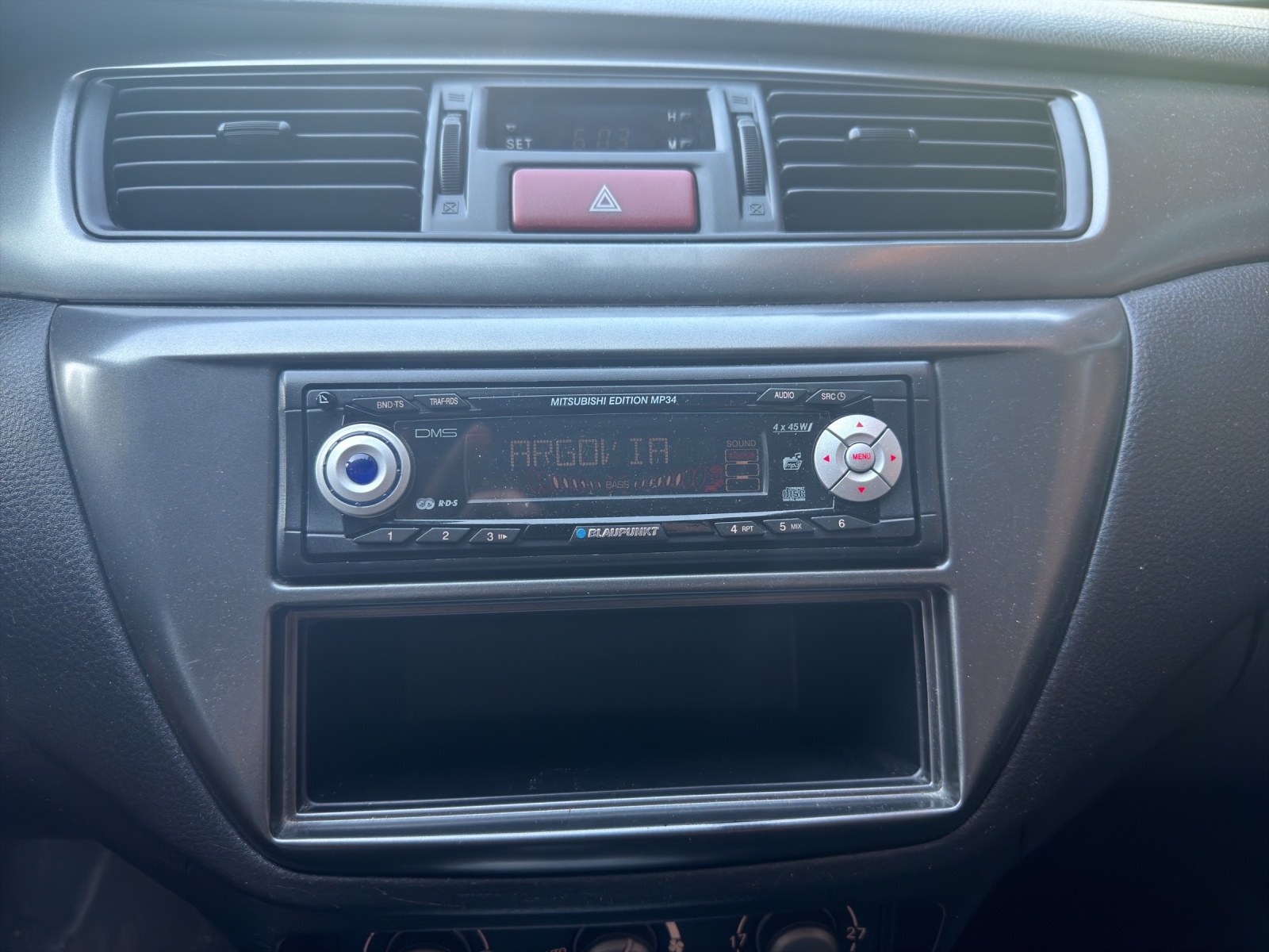 MITSUBISHI Lancer 1.6 Invite (Comfort) Wagon-image-15