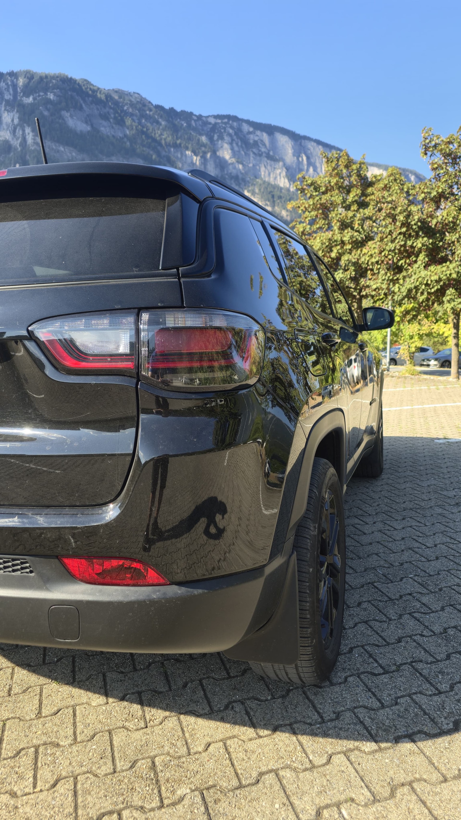 JEEP COMPASS-image-8