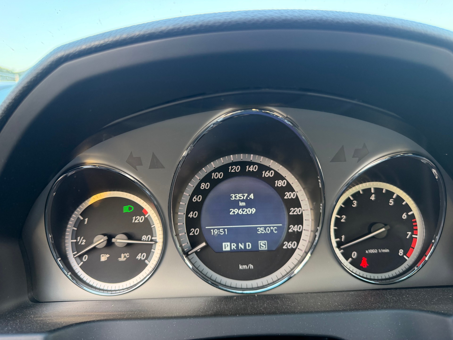 MERCEDES-BENZ C 350 Elégance 7G-Tronic-image-11