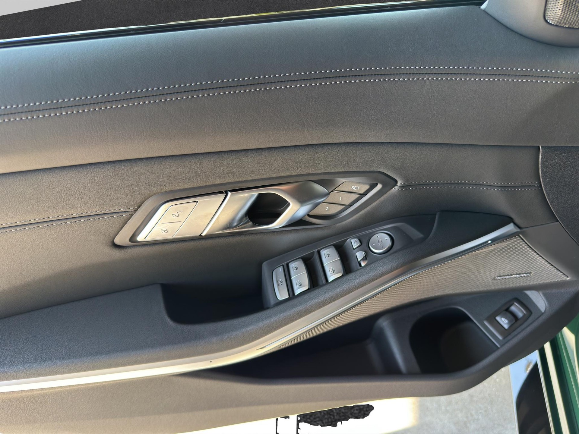 BMW M3 Competition xDrive Touring 'British Racing Green Individual'-image-12