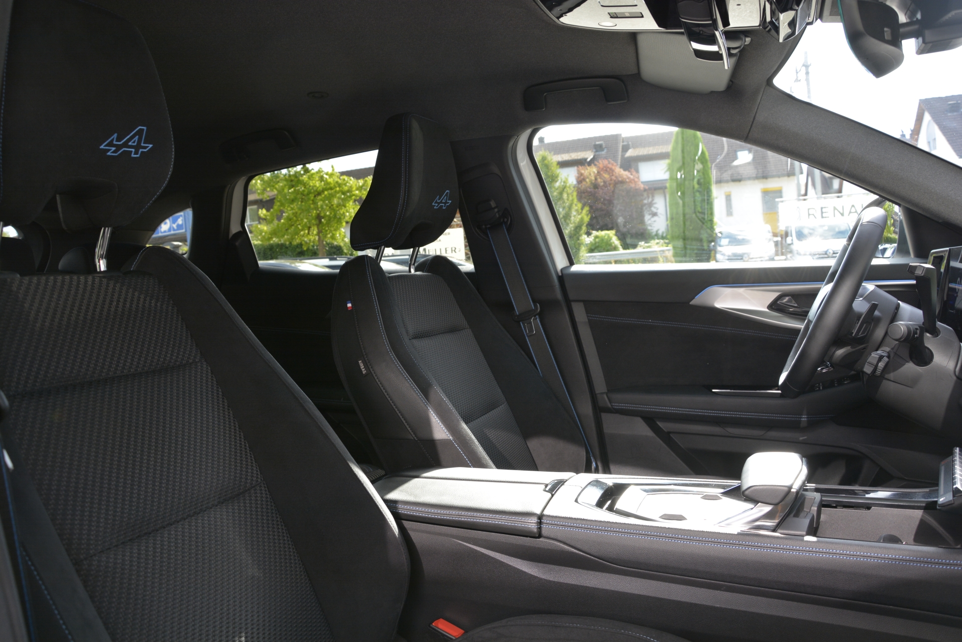 RENAULT Austral 1.2 E-Tech techno esprit Alpine-image-7