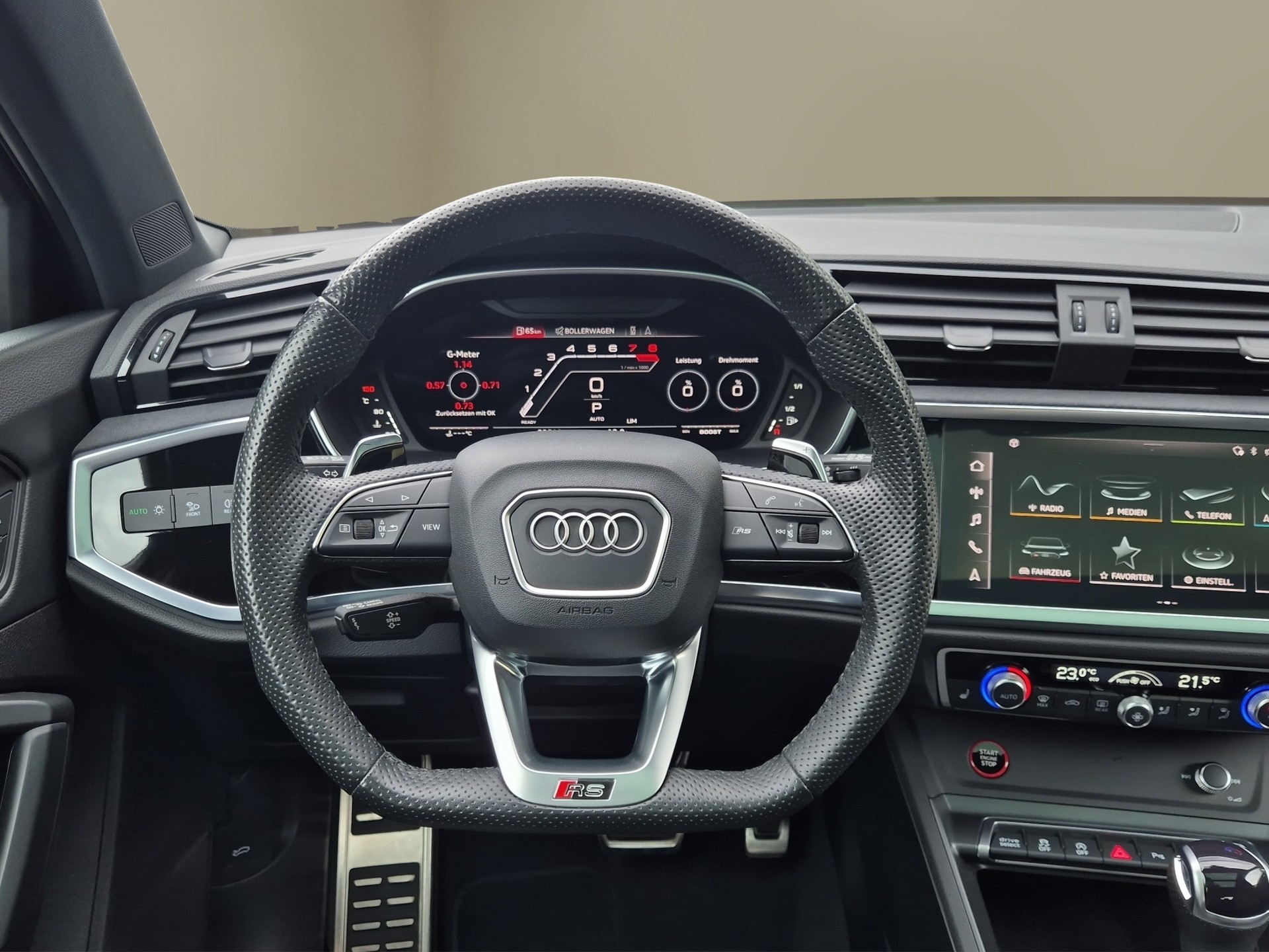AUDI RS Q3 2.5 TFSI quattro S tronic-image-12