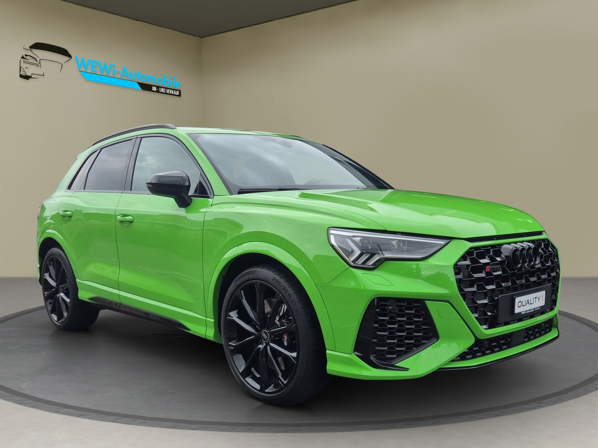 AUDI RS Q3 2.5 TFSI quattro S tronic-image-6