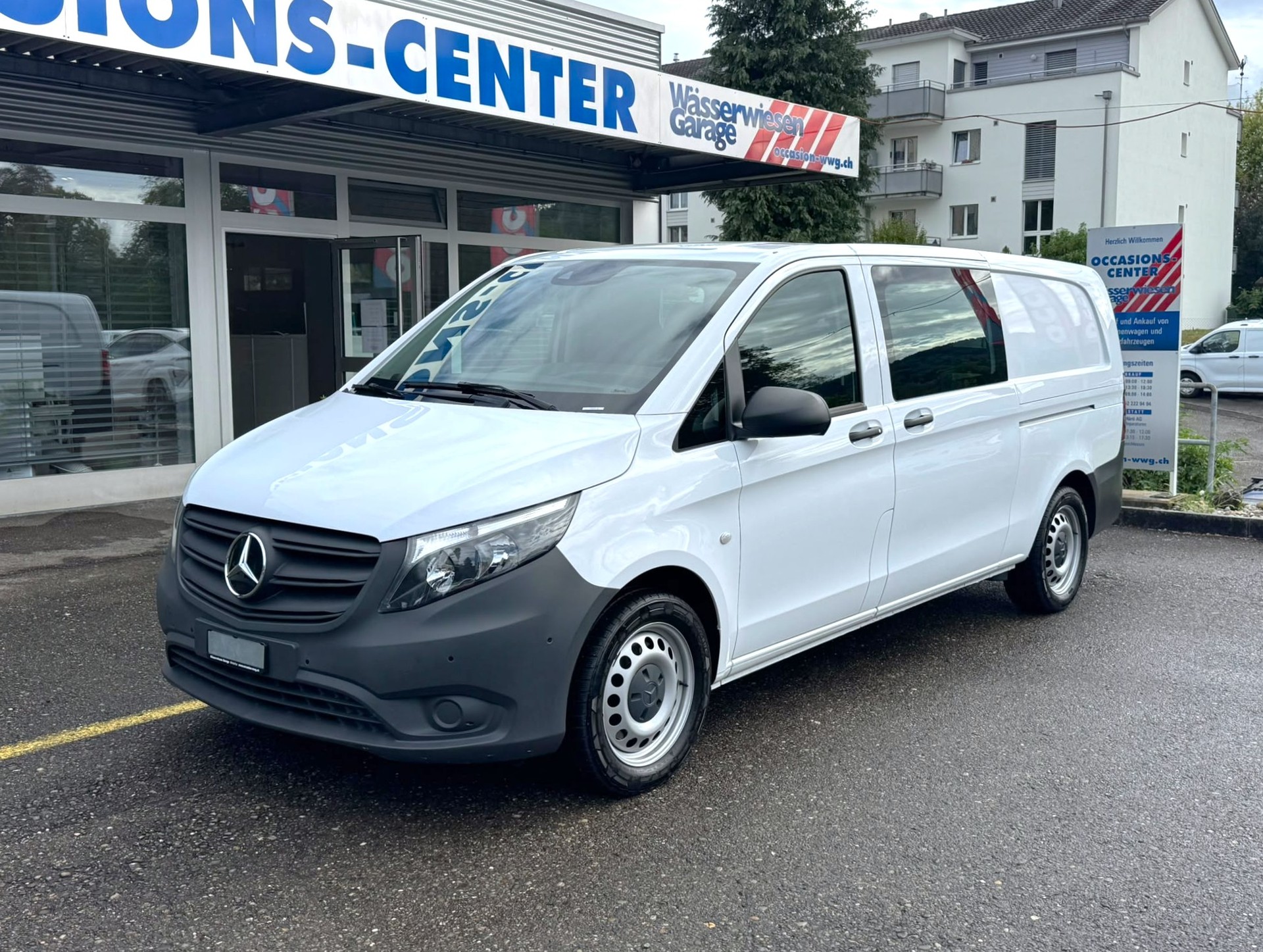 MERCEDES-BENZ Vito 114 CDI Base Extra-Long 9G 4WD-image-10