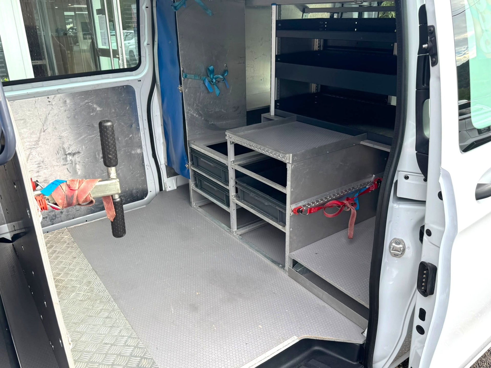MERCEDES-BENZ Vito 114 CDI Base Extra-Long 9G 4WD-image-13