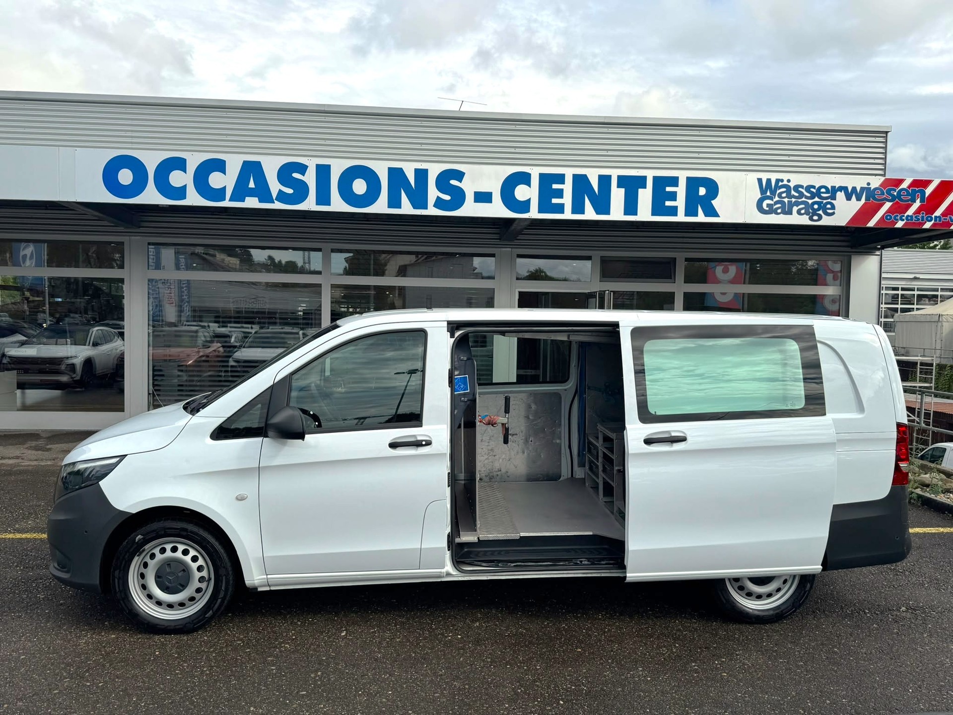 MERCEDES-BENZ Vito 114 CDI Base Extra-Long 9G 4WD-image-12