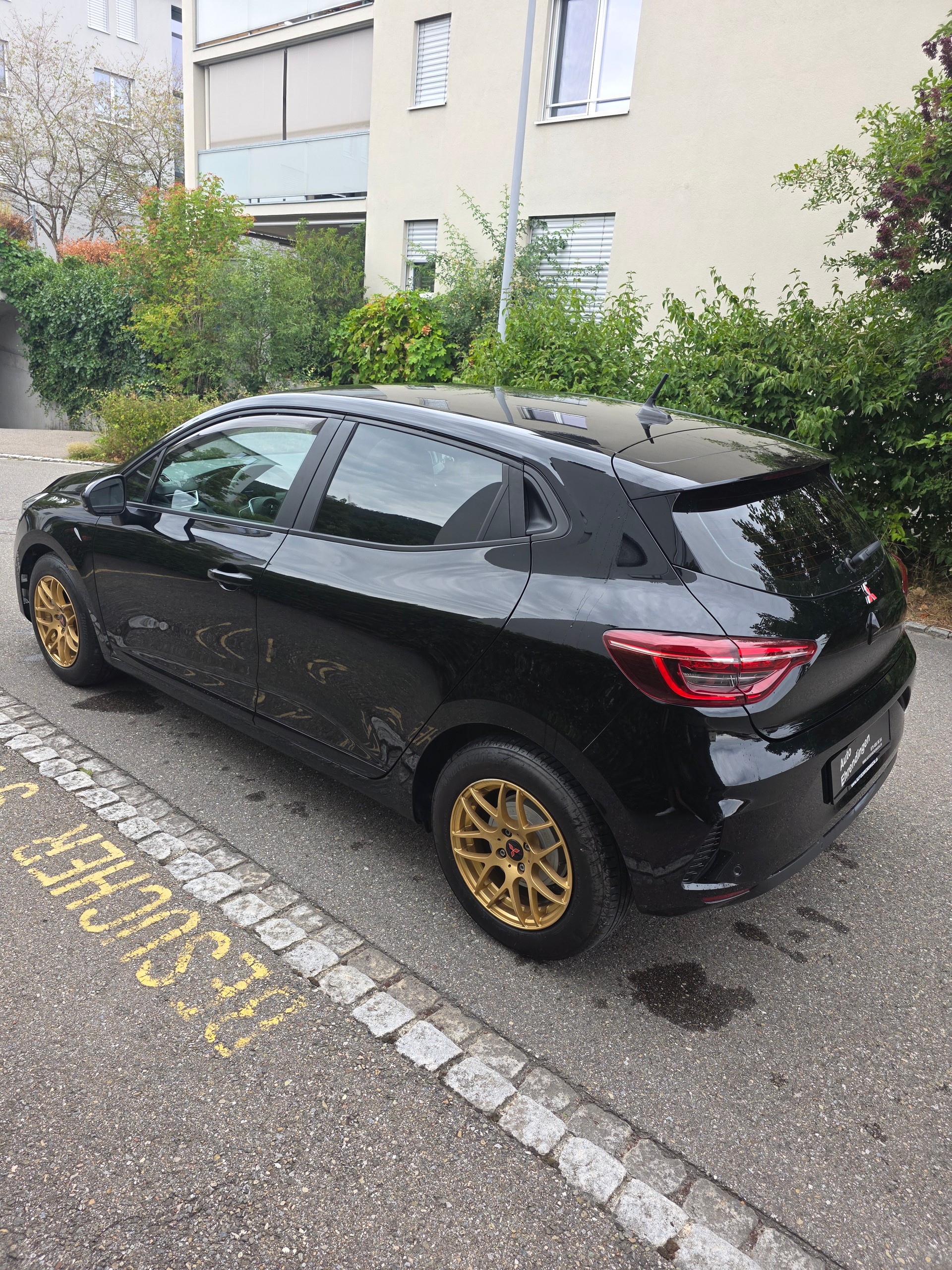 MITSUBISHI COLT 1.6 HEV Invite-image-7