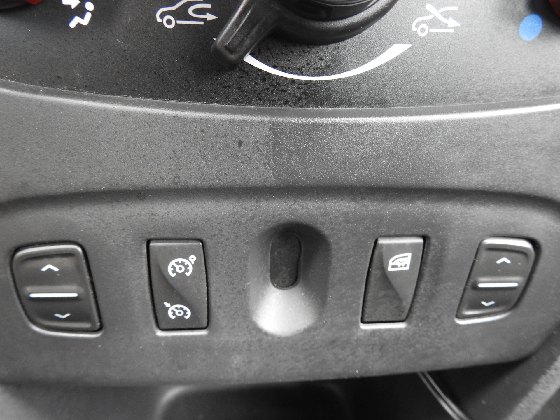 DACIA Logan MCV 0.9 Essential-image-21