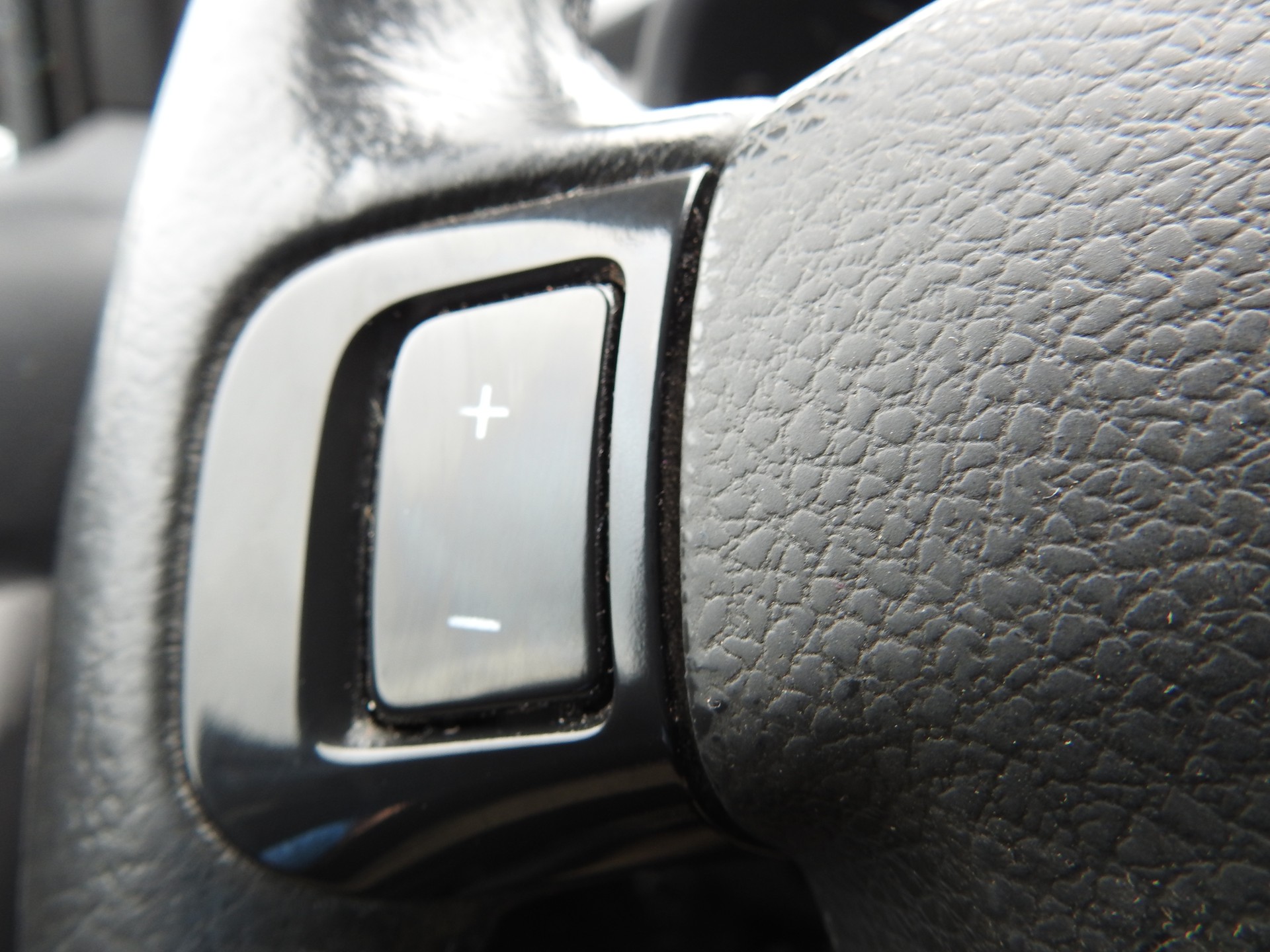 DACIA Logan MCV 0.9 Essential-image-24
