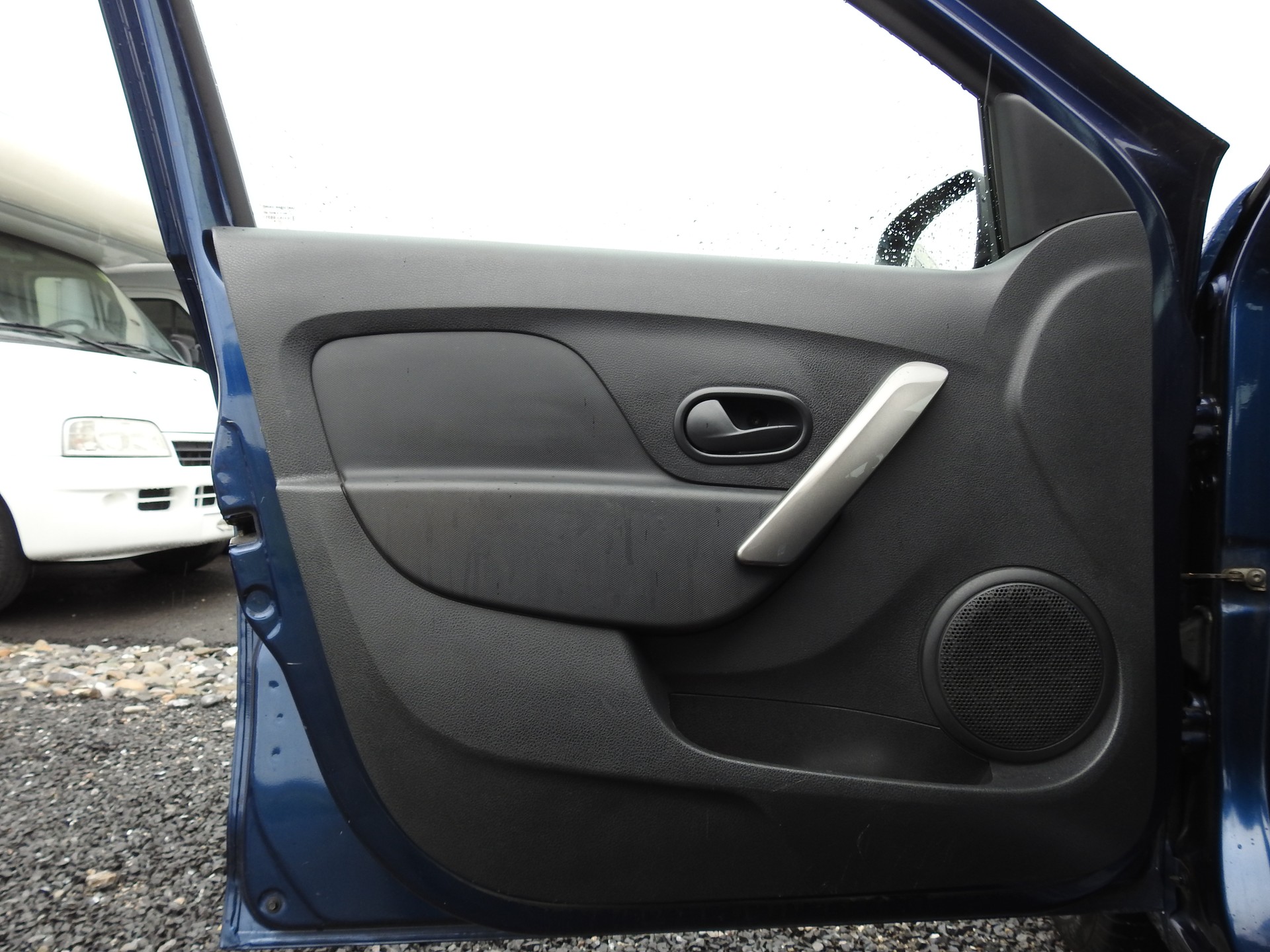 DACIA Logan MCV 0.9 Essential-image-11