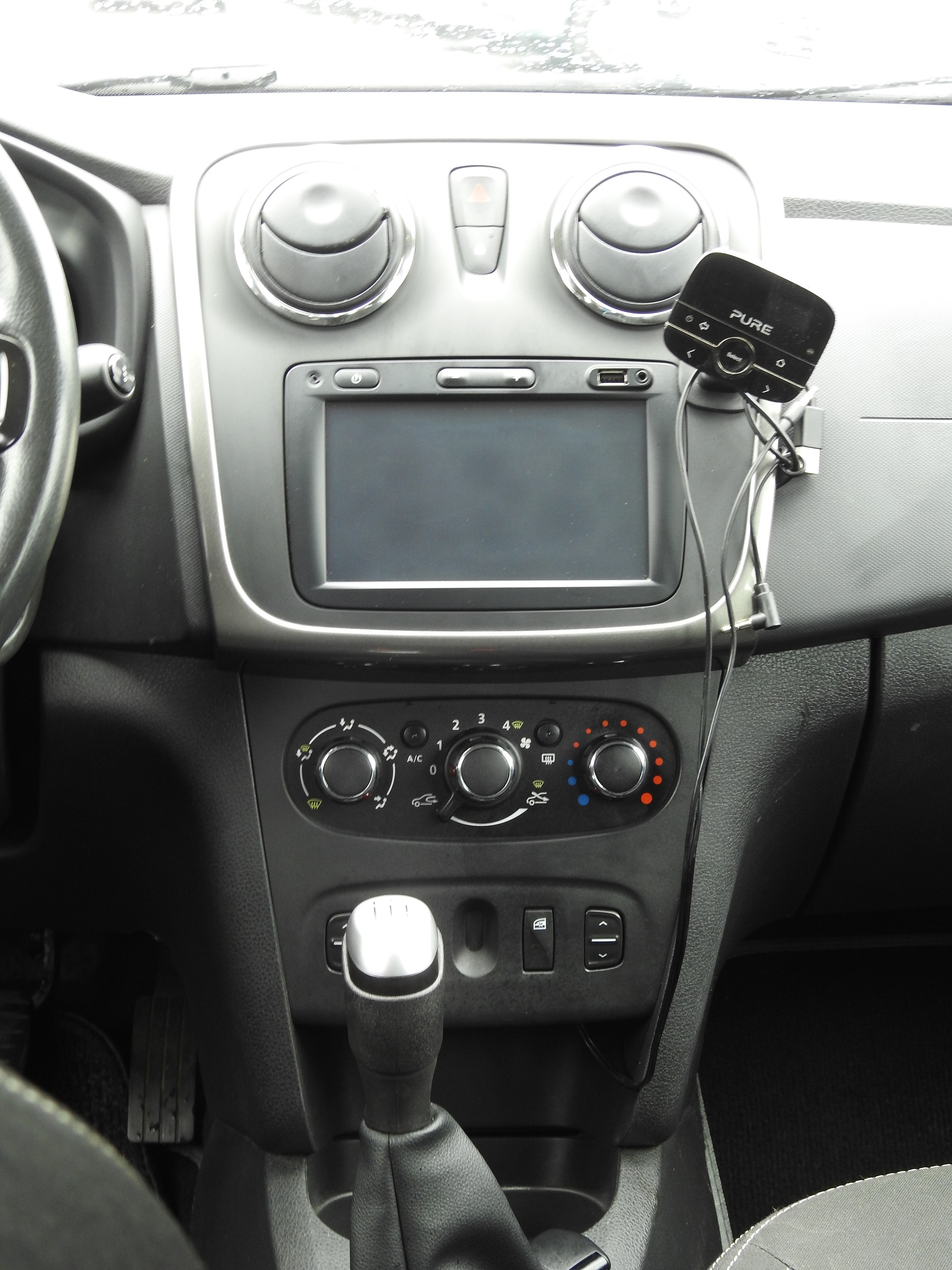 DACIA Logan MCV 0.9 Essential-image-17