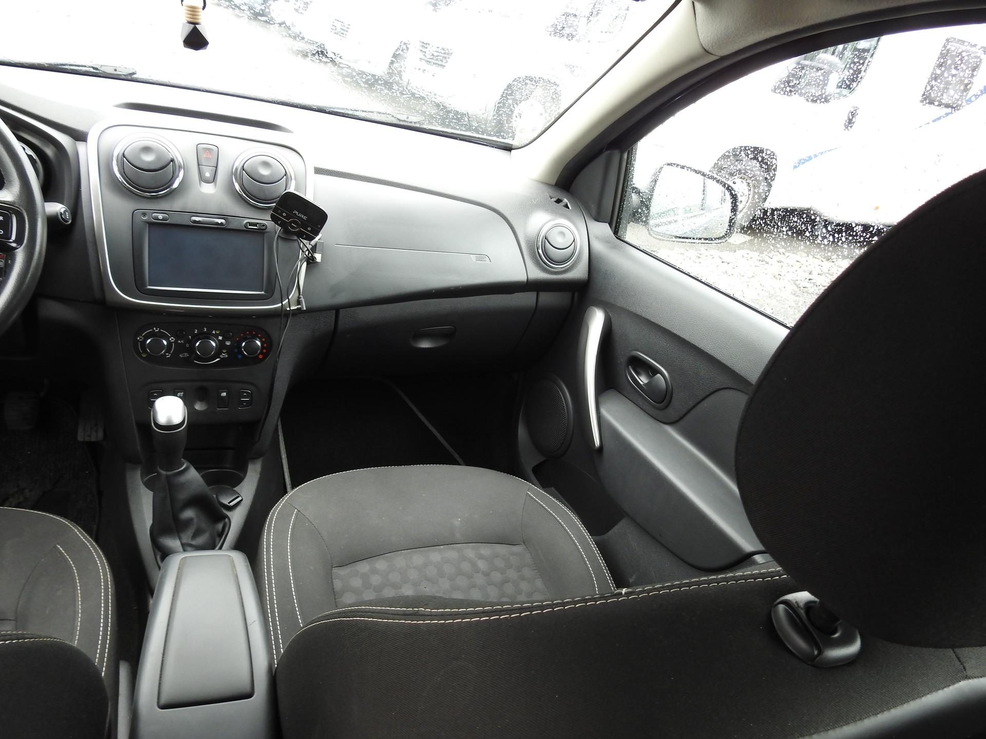 DACIA Logan MCV 0.9 Essential-image-18