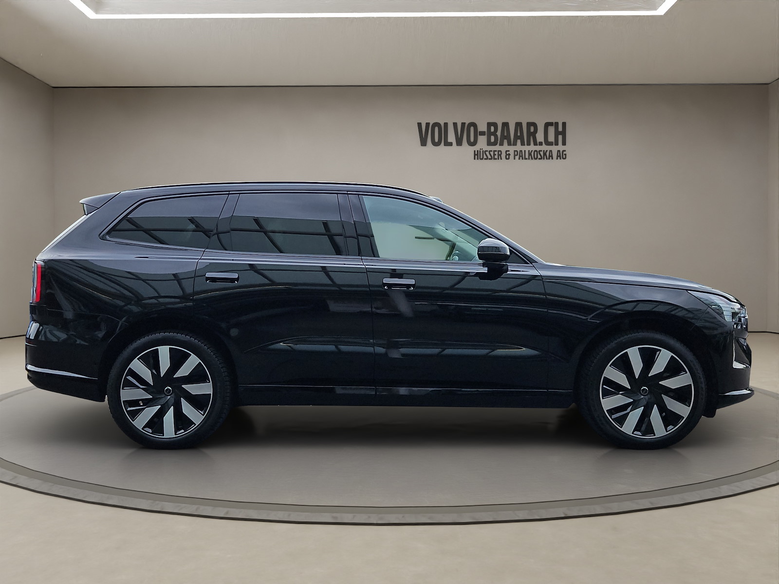 VOLVO EX90 Twin Plus AWD-image-5