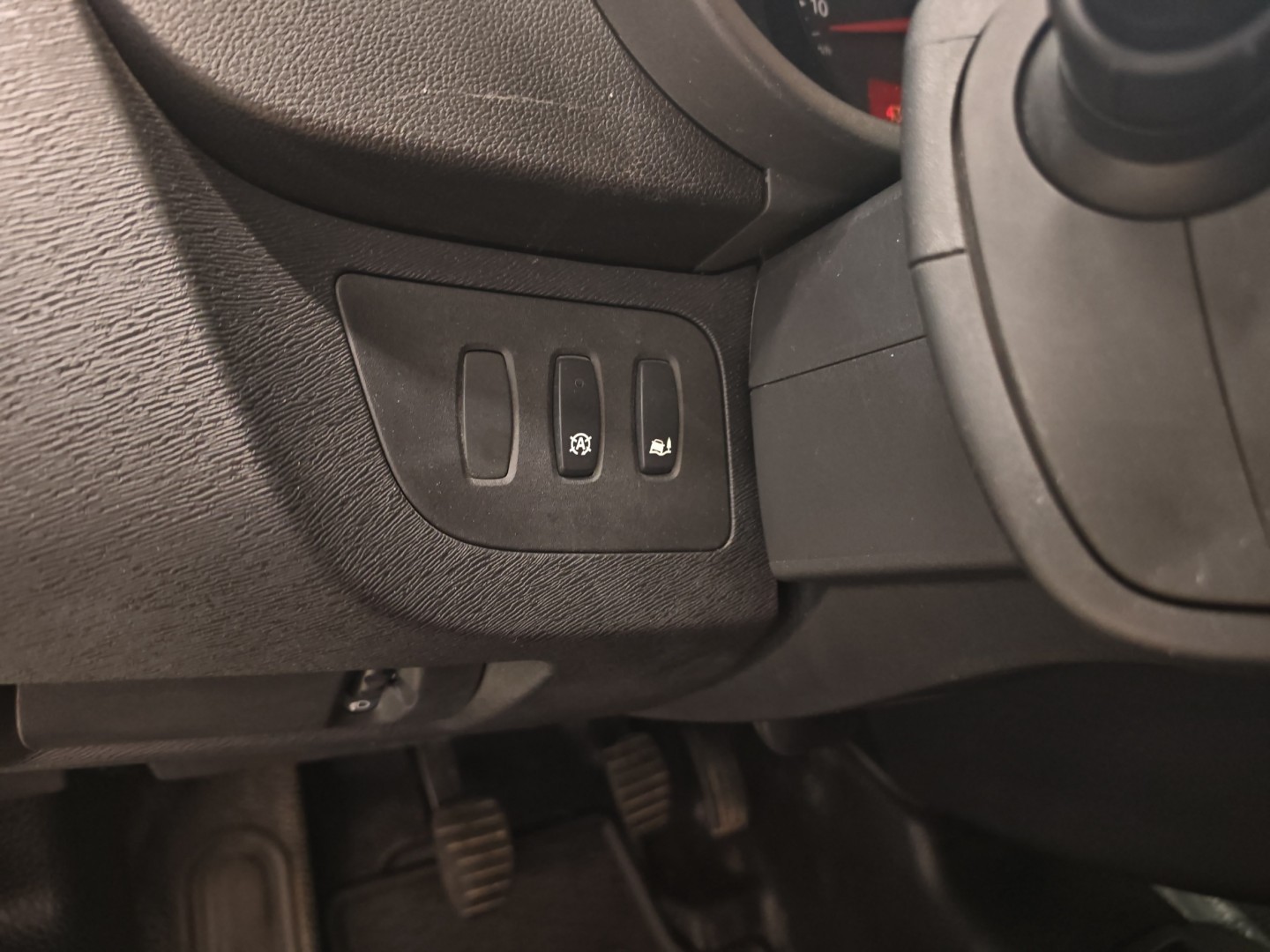 RENAULT Kangoo Medium dCi 95 ENERGY Limited-image-17
