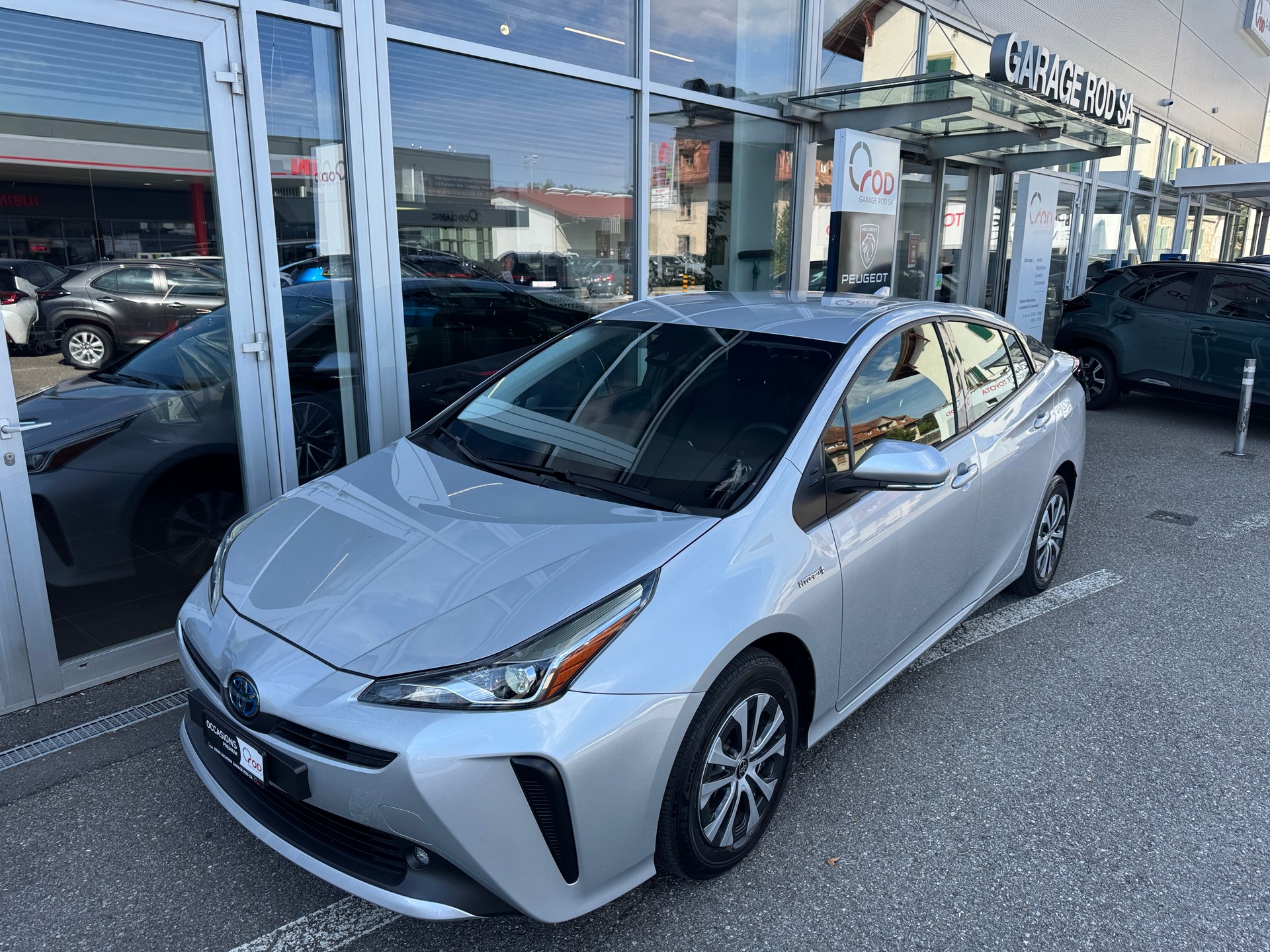 TOYOTA Prius 1.8 VVT-i HSD AWD-i Comfort-image-22
