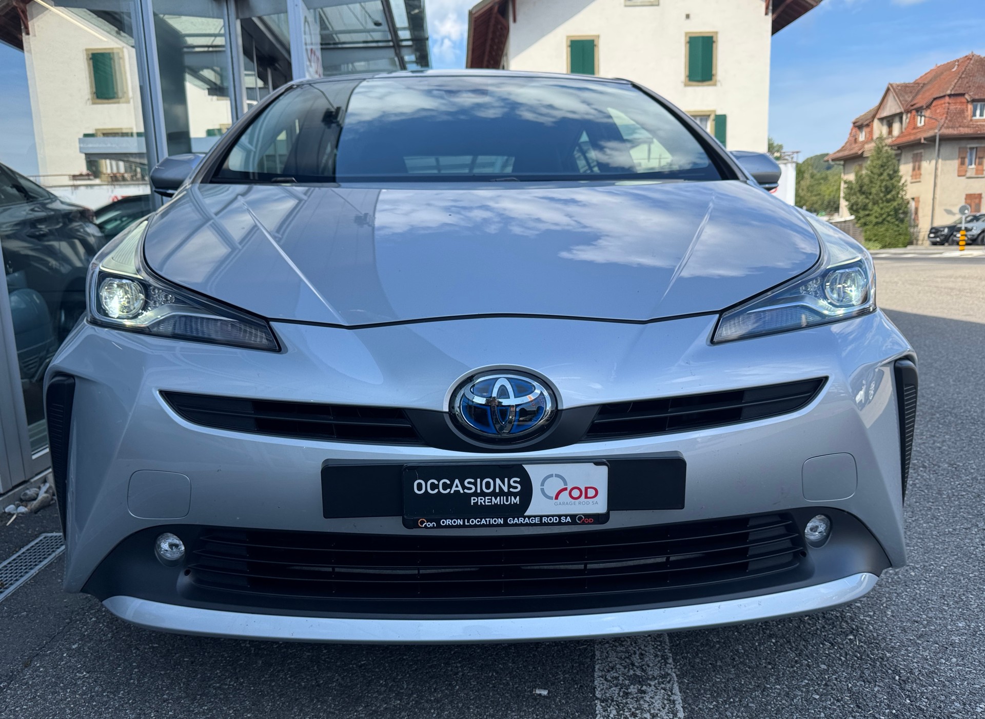 TOYOTA Prius 1.8 VVT-i HSD AWD-i Comfort-showroom-element-3