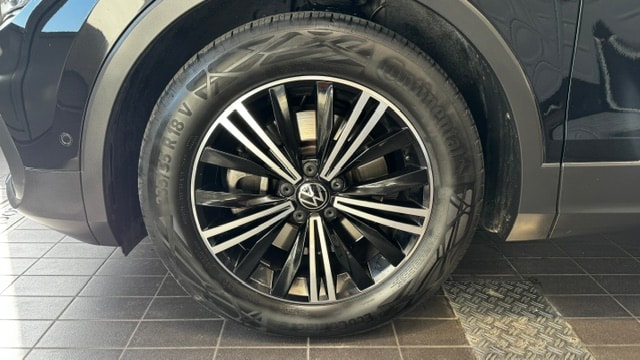 VW Tiguan 2.0TSI Life 4Motion DSG-image-12