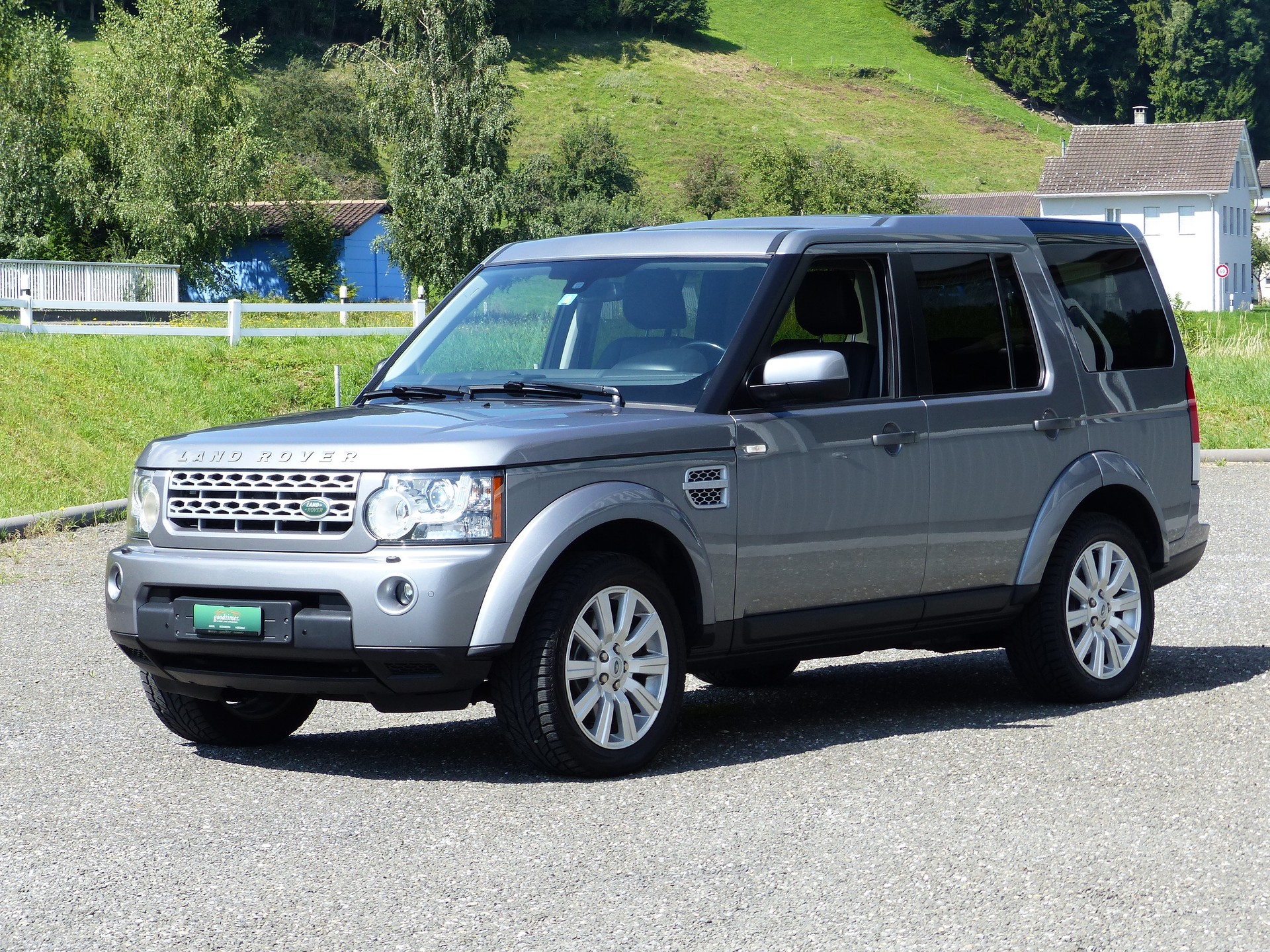 LAND ROVER 3.0 SDV6 256 HSE-image-0