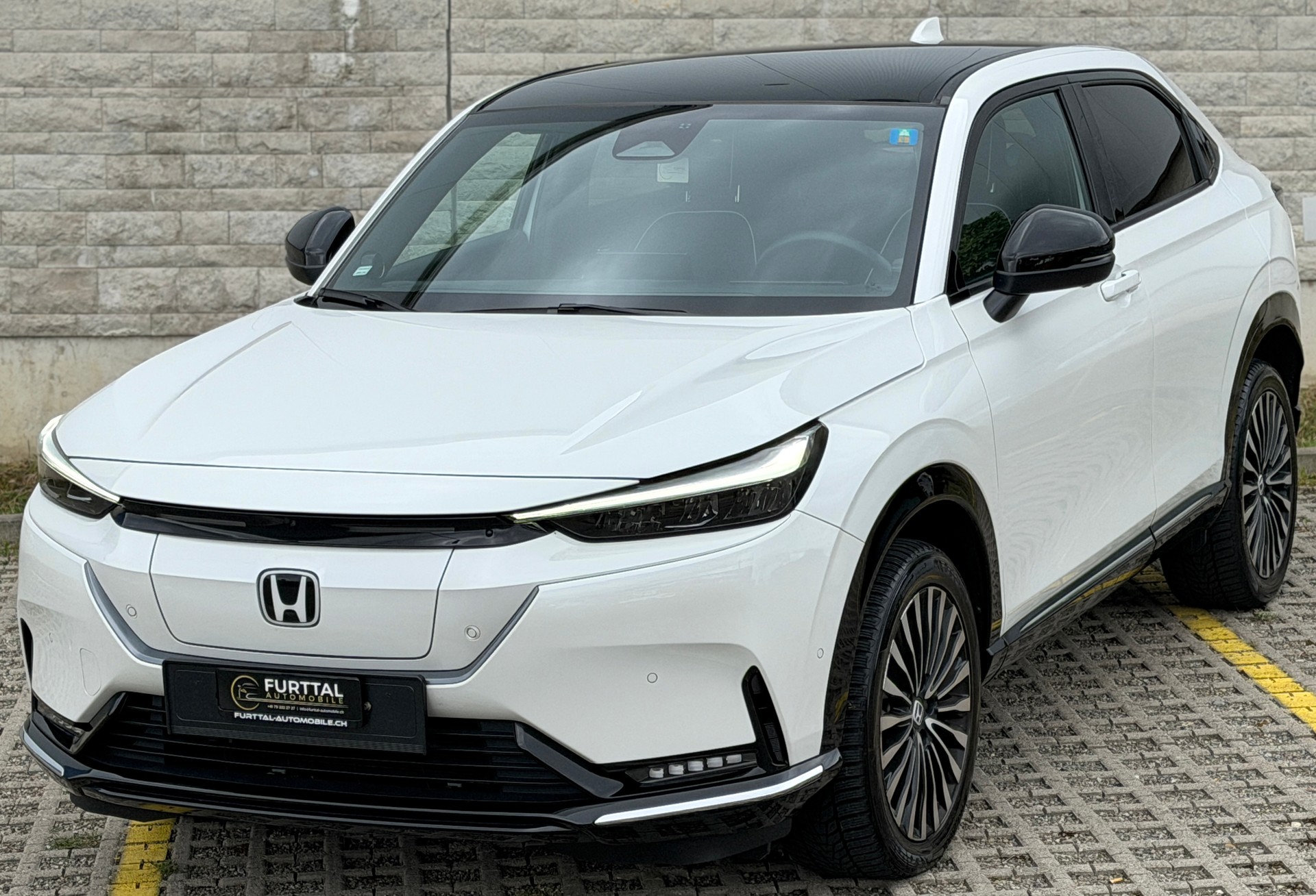 HONDA Ny1 Elegance-image-3