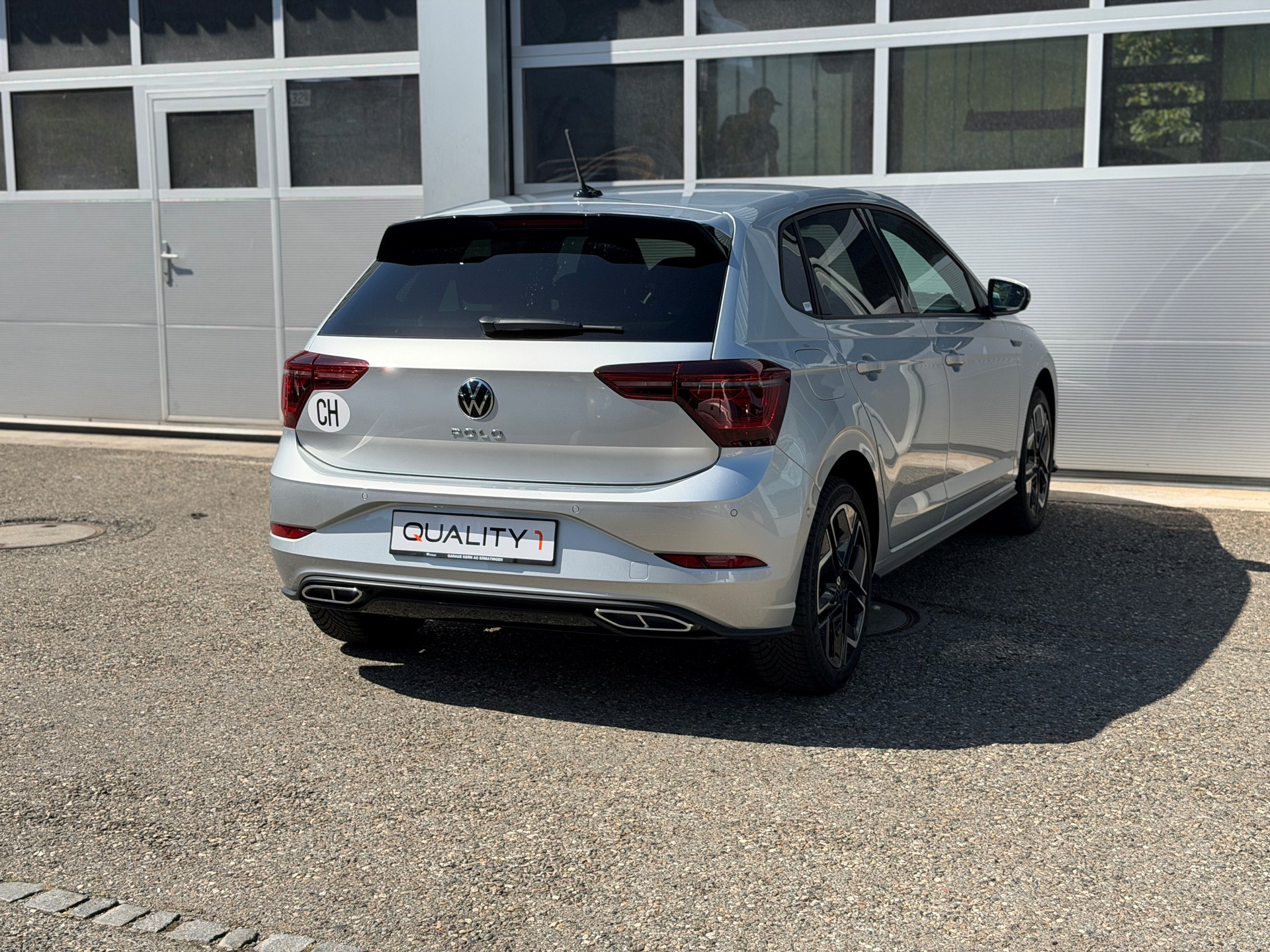 VW Polo 1.0 TSI R-Line DSG-image-3