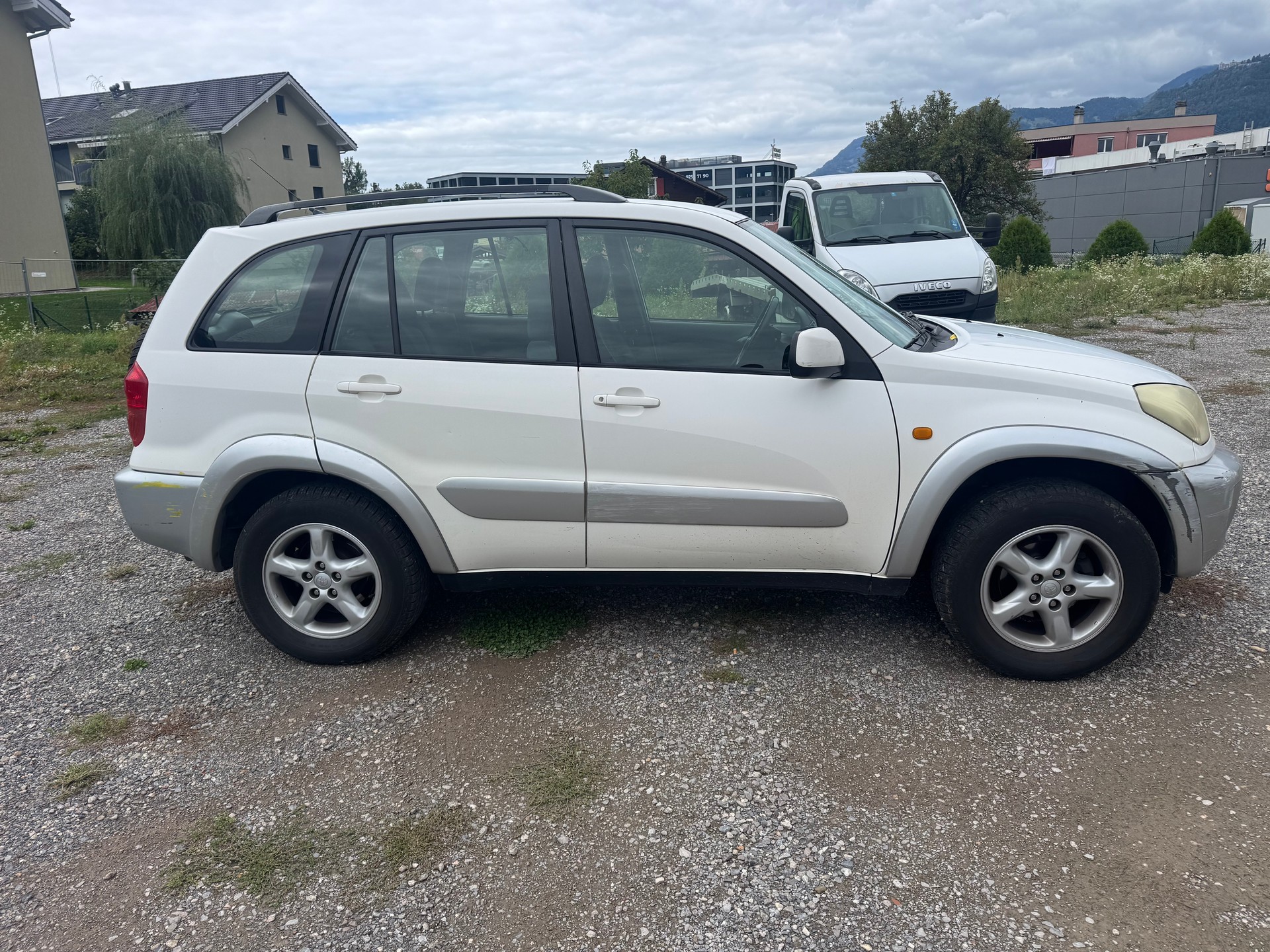 TOYOTA RAV-4 2.0 16V Linea Sol-image-3