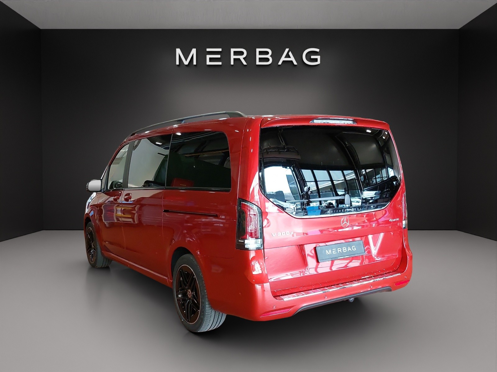 MERCEDES-BENZ V 300 d lang 4Matic Swiss Edition 9G-Tronic-image-3