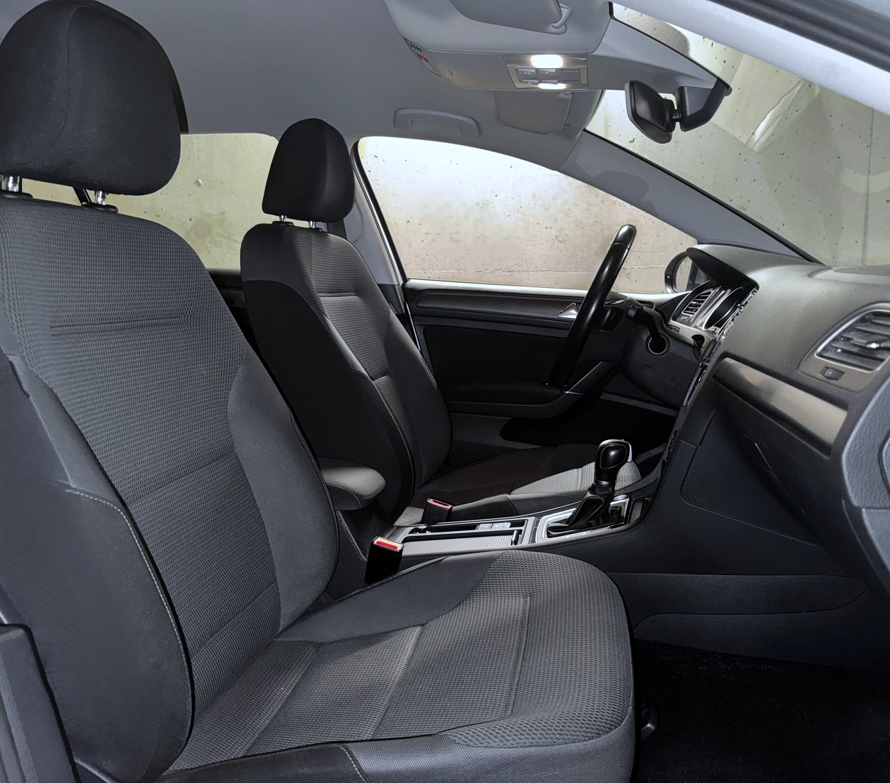 VW Golf 1.5 TSI EVO Comfortline DSG-image-13