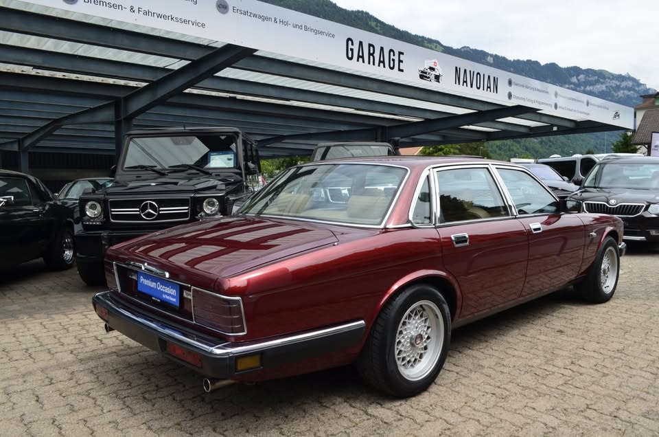 JAGUAR Sovereign-image-1