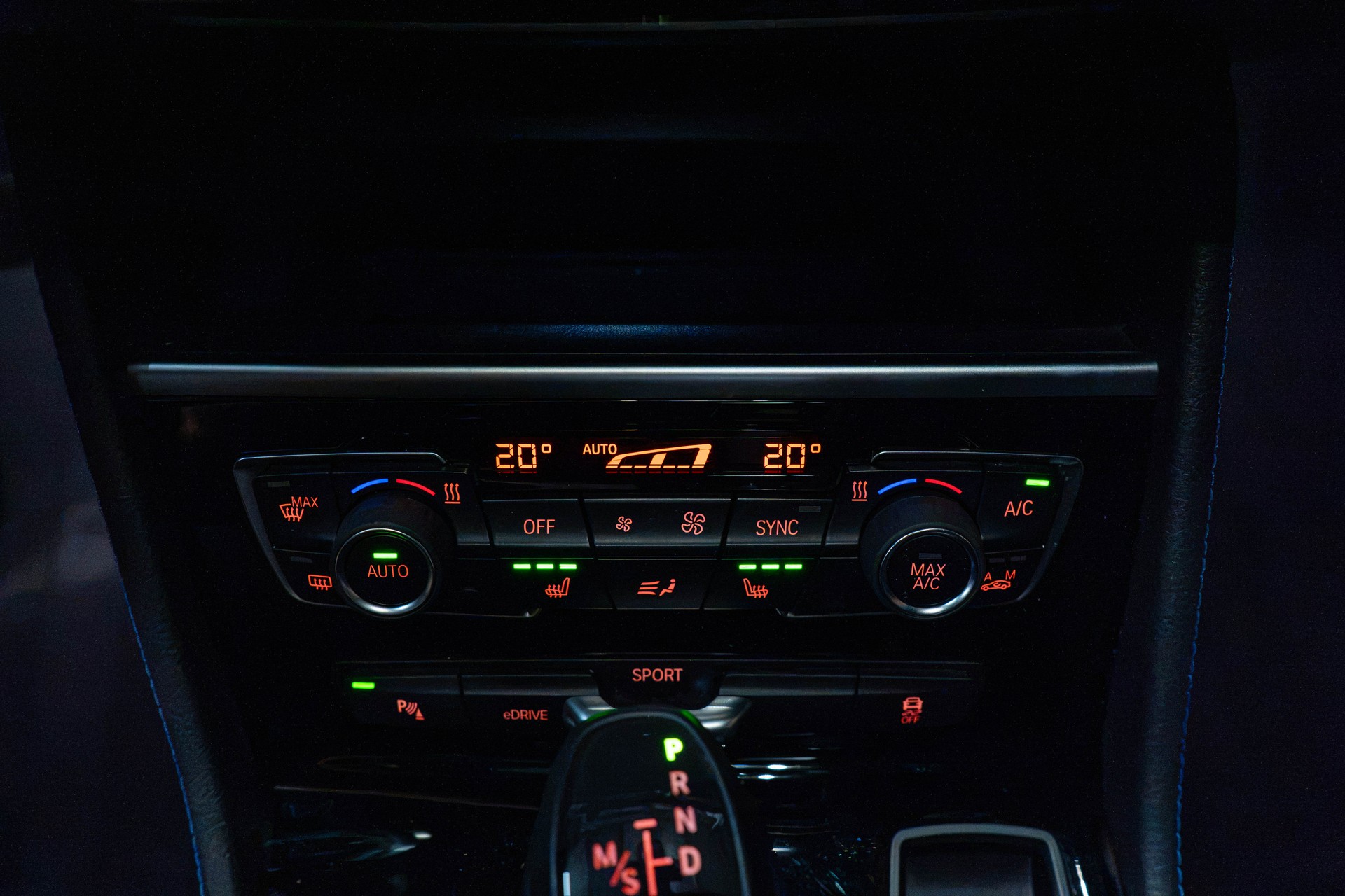 BMW 225xe Active Tourer-image-20