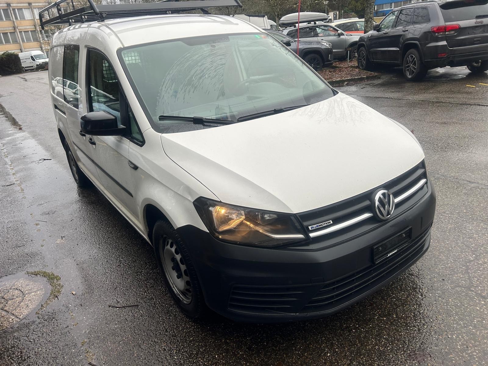 VW Caddy Maxi 1.4TGI BlueMotion Technology-image-0