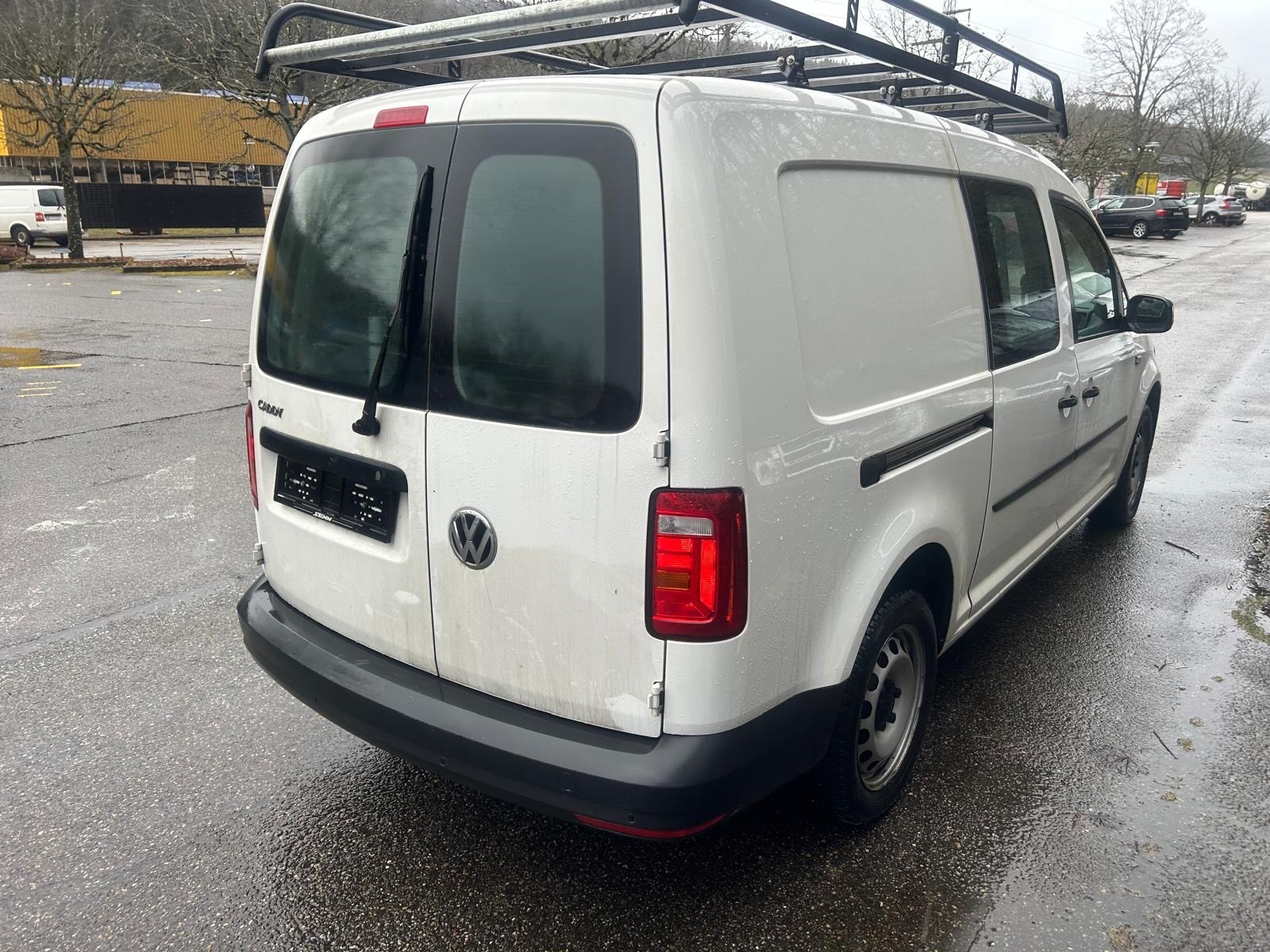 VW Caddy Maxi 1.4TGI BlueMotion Technology-image-1