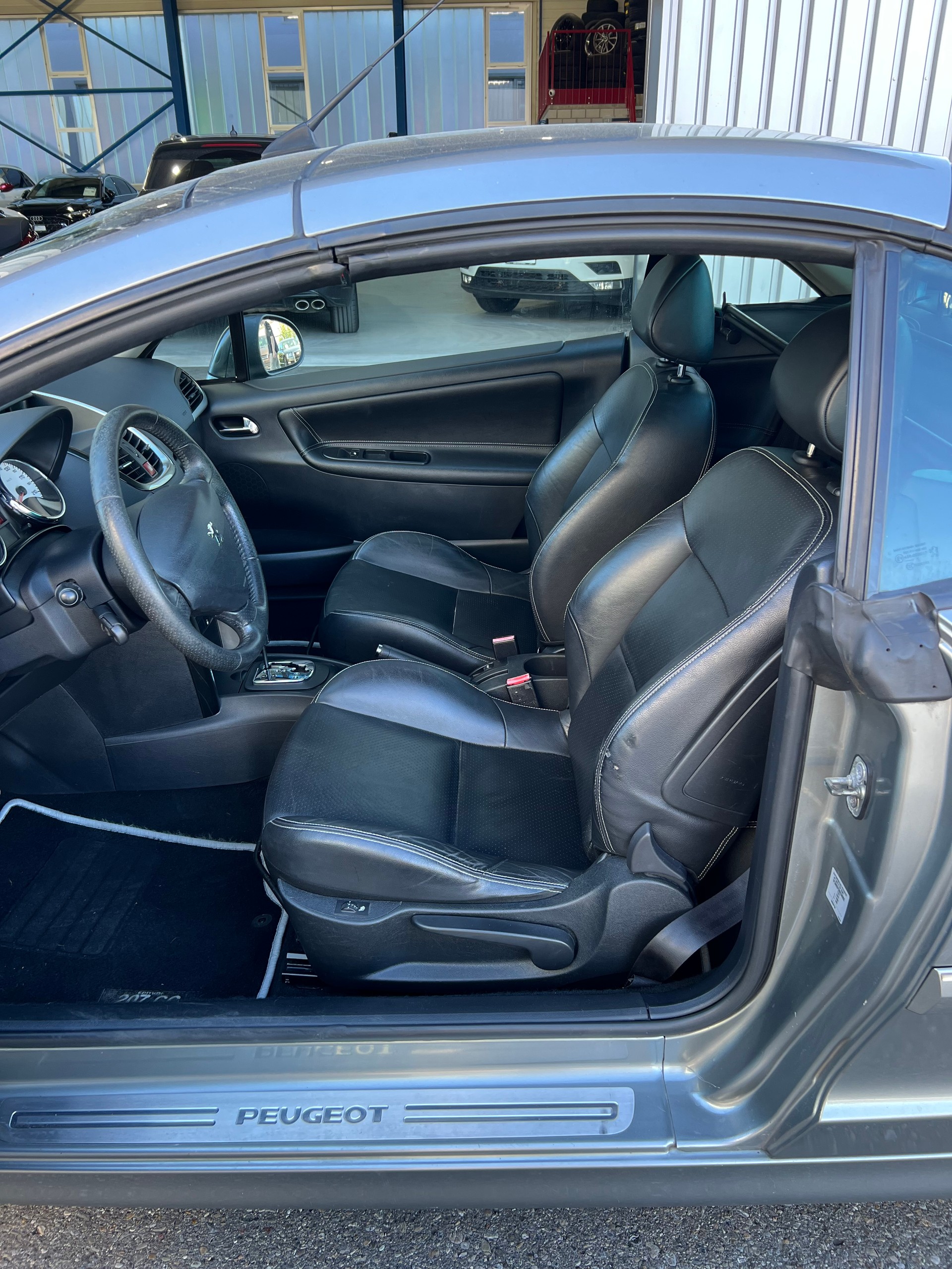 PEUGEOT 207 CC 1.6 16V Sport Automatic**Ab Platz**-image-7