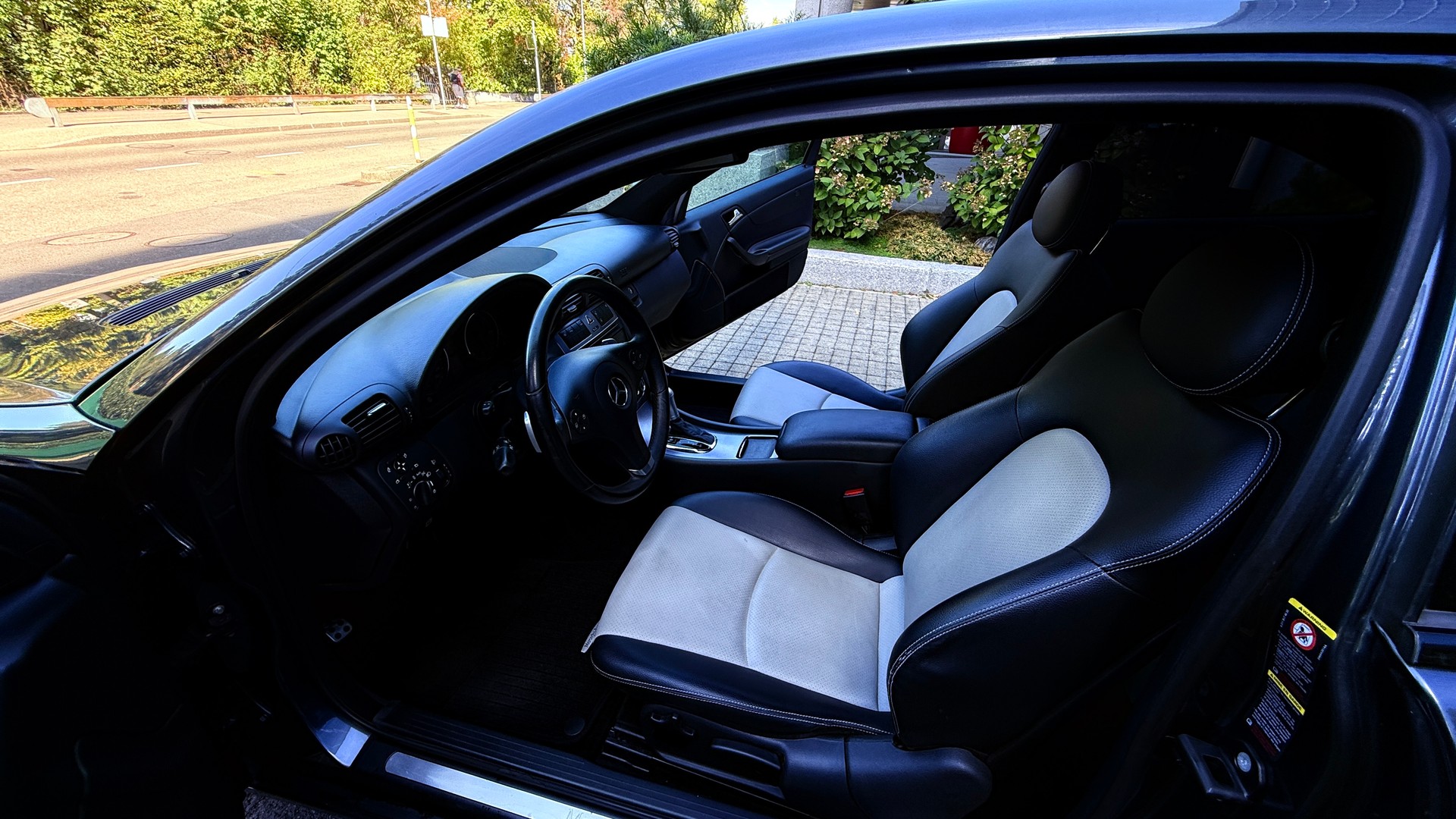 MERCEDES-BENZ CLC 180 Kompressor Sport Star+ Automatic-image-8