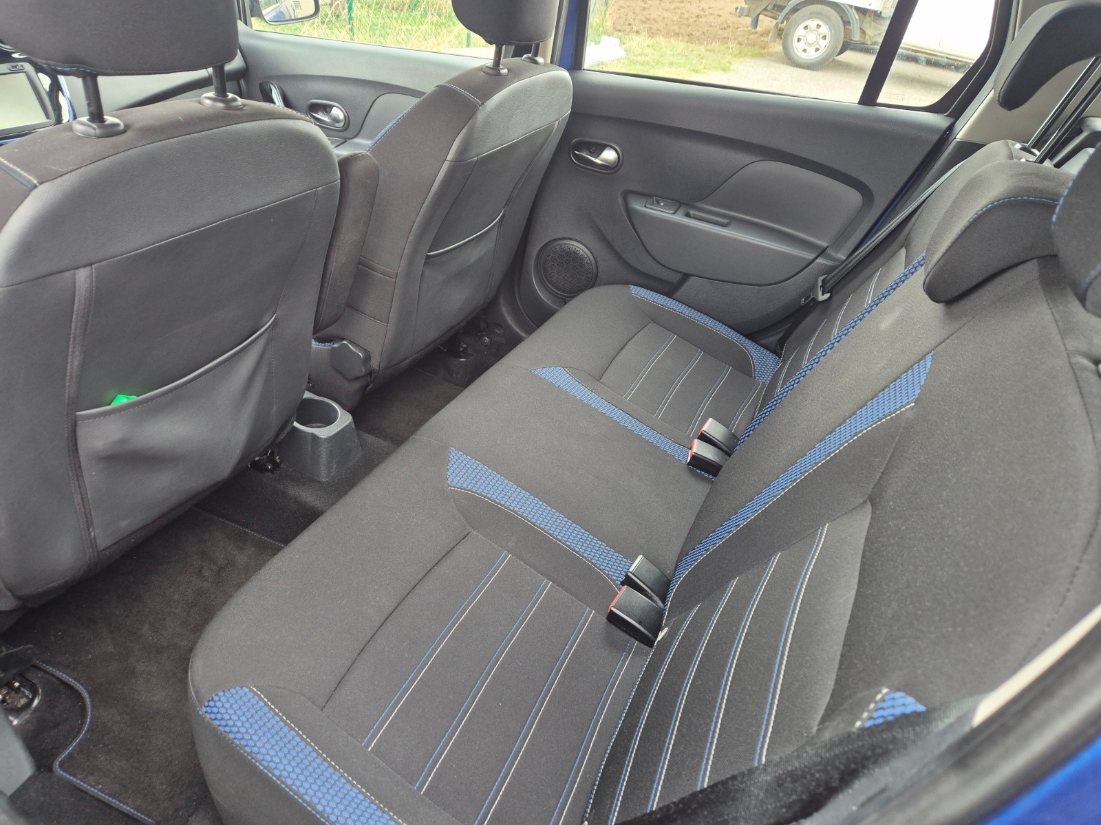 DACIA MCV90-image-4