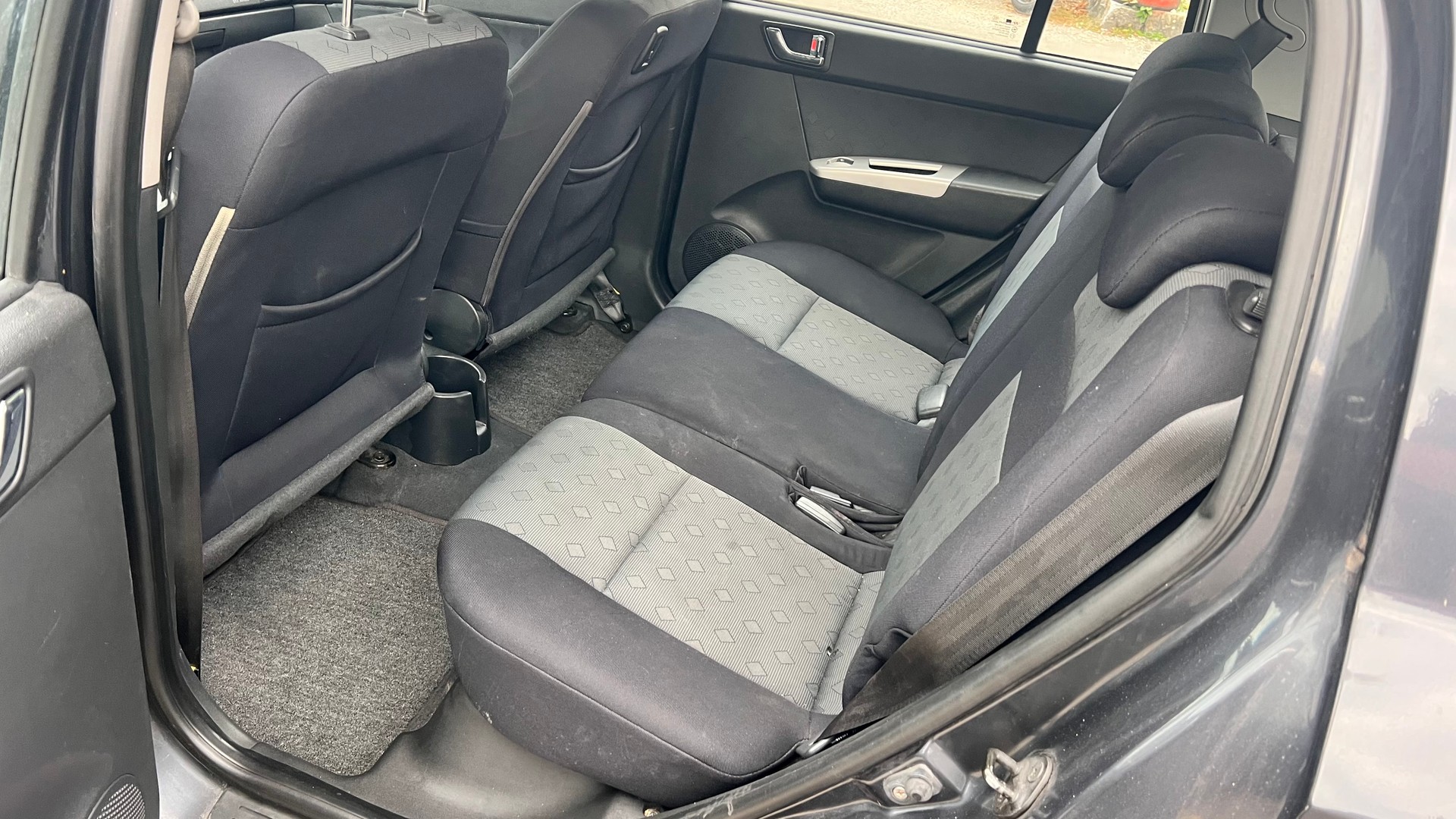 HYUNDAI Getz 1.5 CRDi GLS-image-6