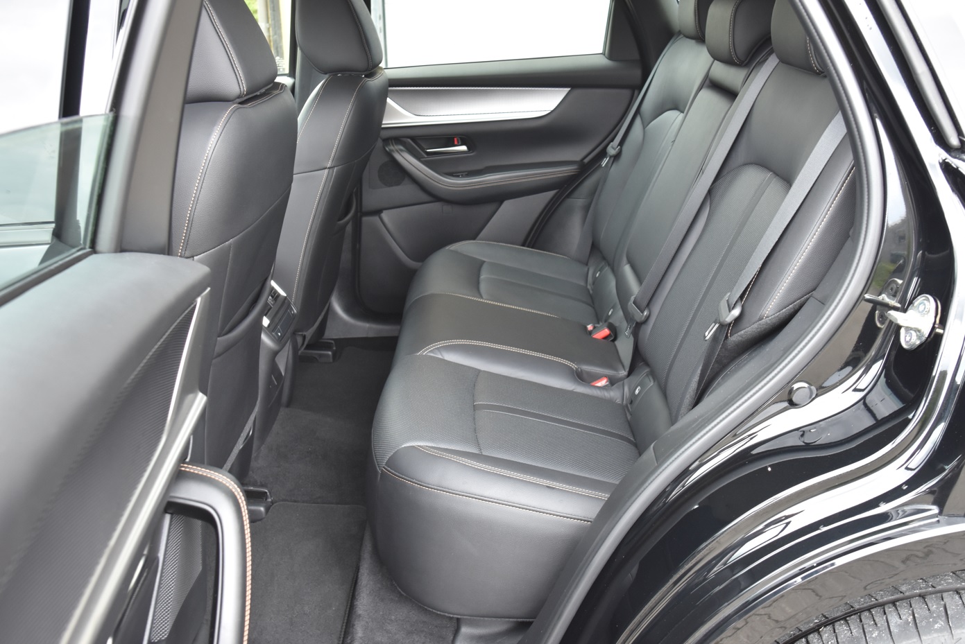 MAZDA CX-60 e-Skyactiv PHEV 327 AWD Homura-image-5