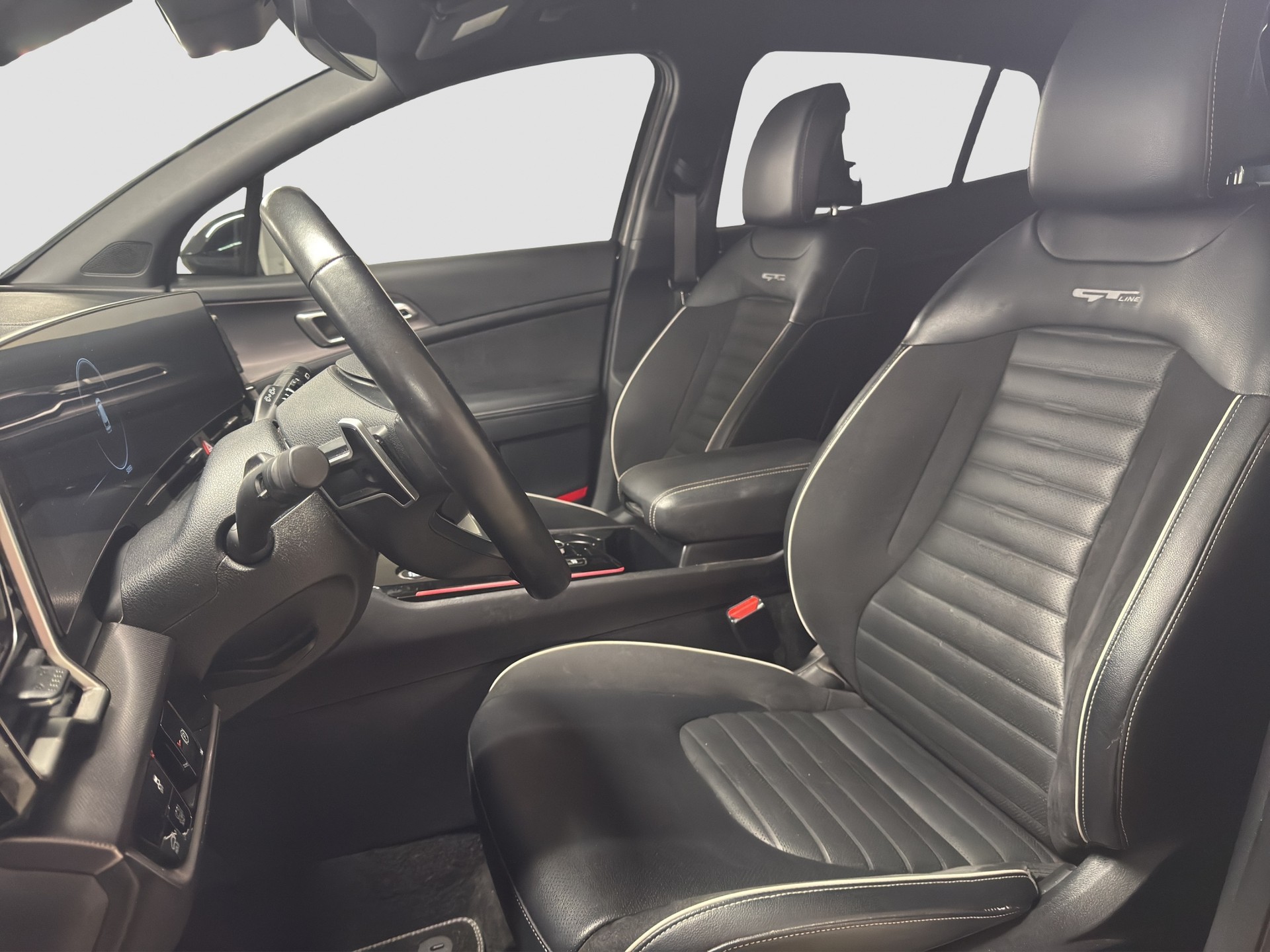 KIA Sportage 1.6 T-GDi Hybrid GT-Line-image-8