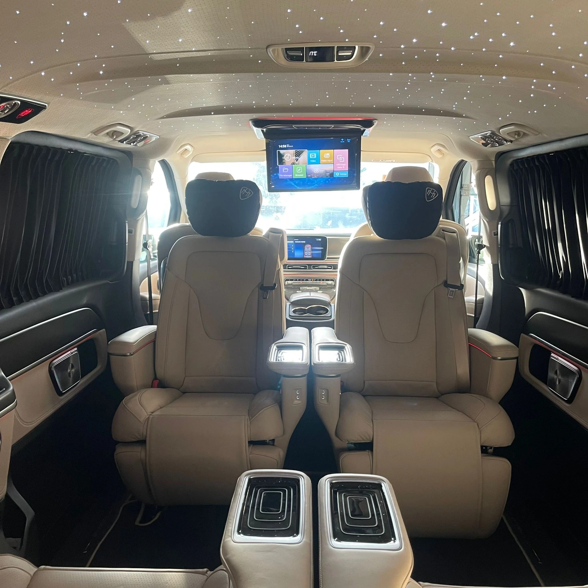 MERCEDES-BENZ V 300 d Extra-Lang 4matic Exclusive FALCON VALBELLA V.I.P-image-3