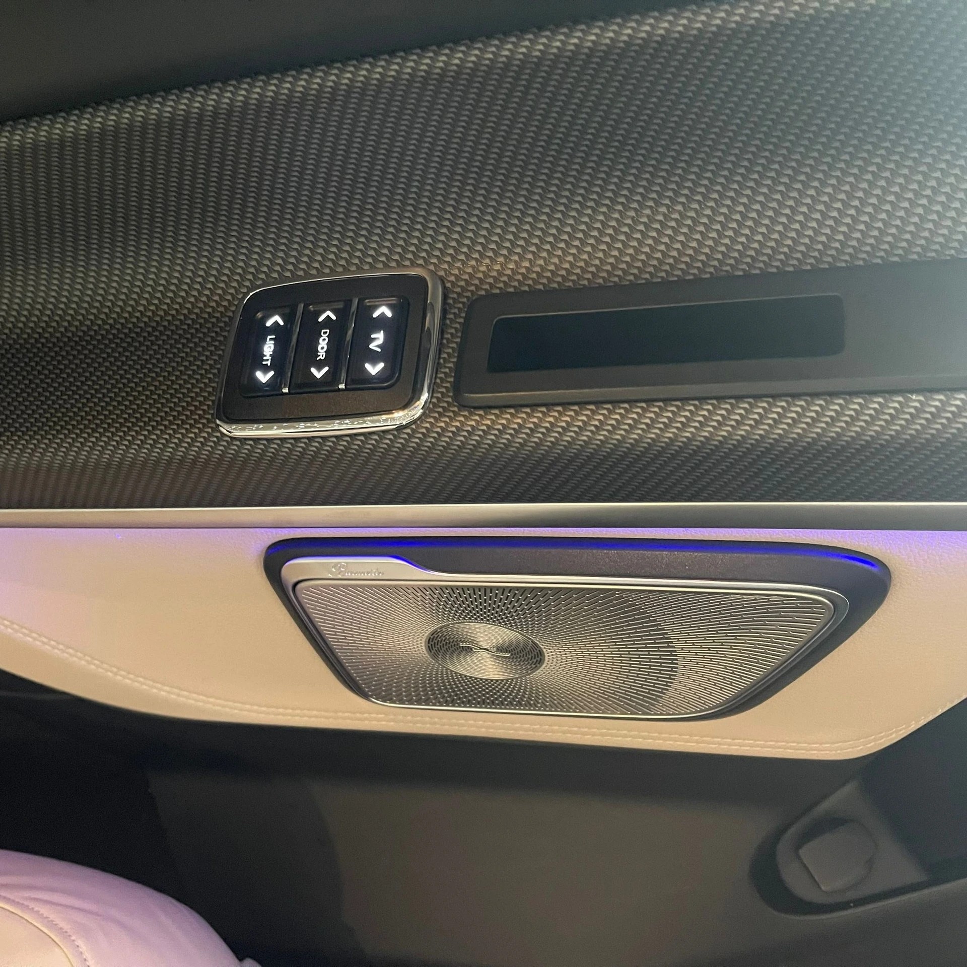 MERCEDES-BENZ V 300 d Extra-Lang 4matic Exclusive FALCON VALBELLA V.I.P-image-31