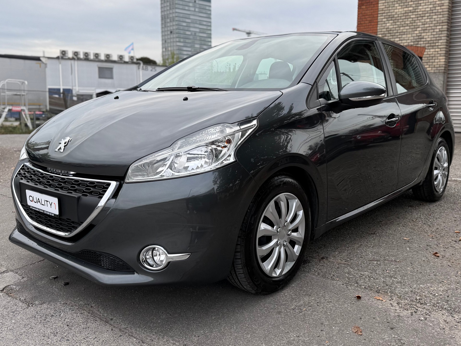 PEUGEOT 208 1.4 VTI Active-image-2